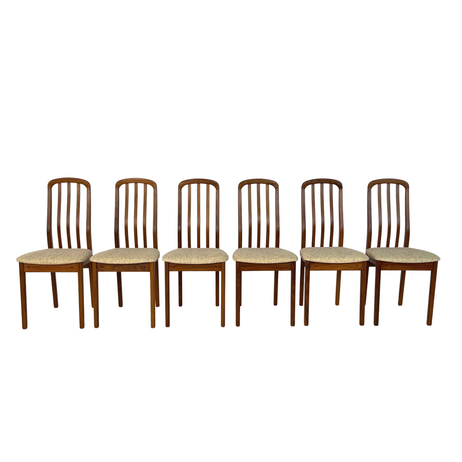(6) DANISH DINING CHAIRS: Dimensions: H 38” x W 17” x D 19” x SH 19.5”. Set of 6 Vintage Danish teak dining chairs with light beige fabric seats.