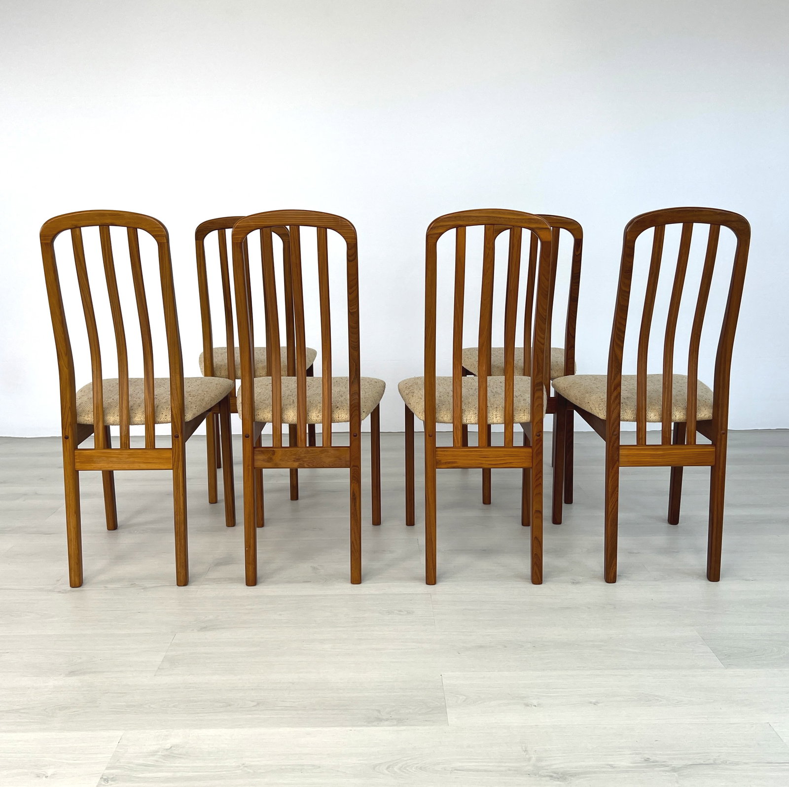 (6) DANISH DINING CHAIRS - 6