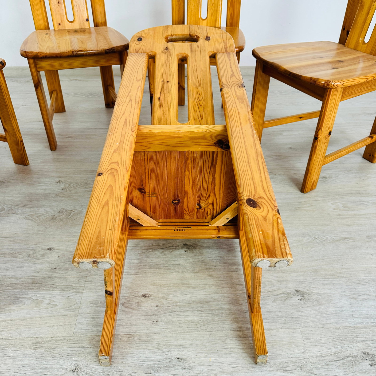 (6) EFFEZETA PINE DINING CHAIRS - 12