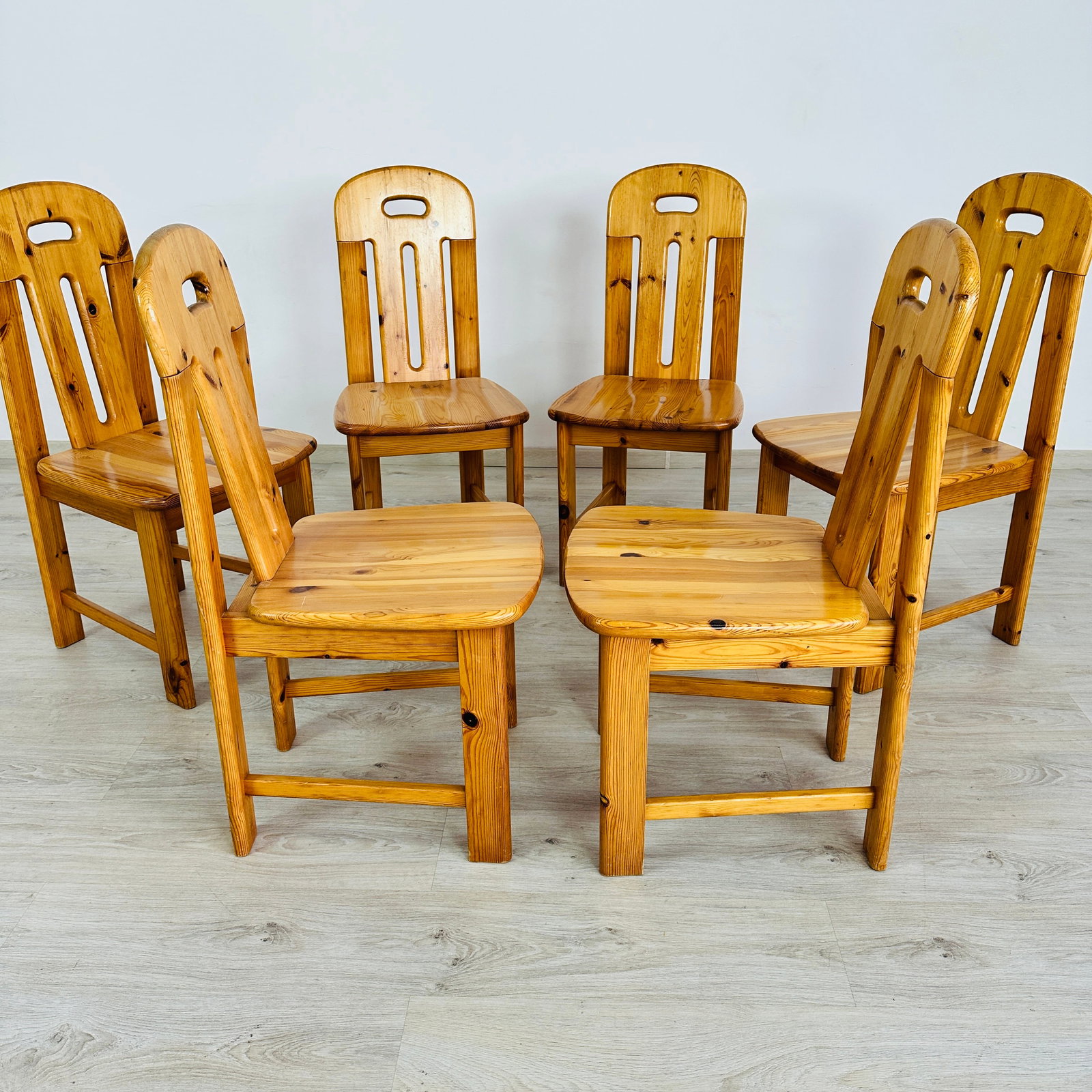 (6) EFFEZETA PINE DINING CHAIRS - 3