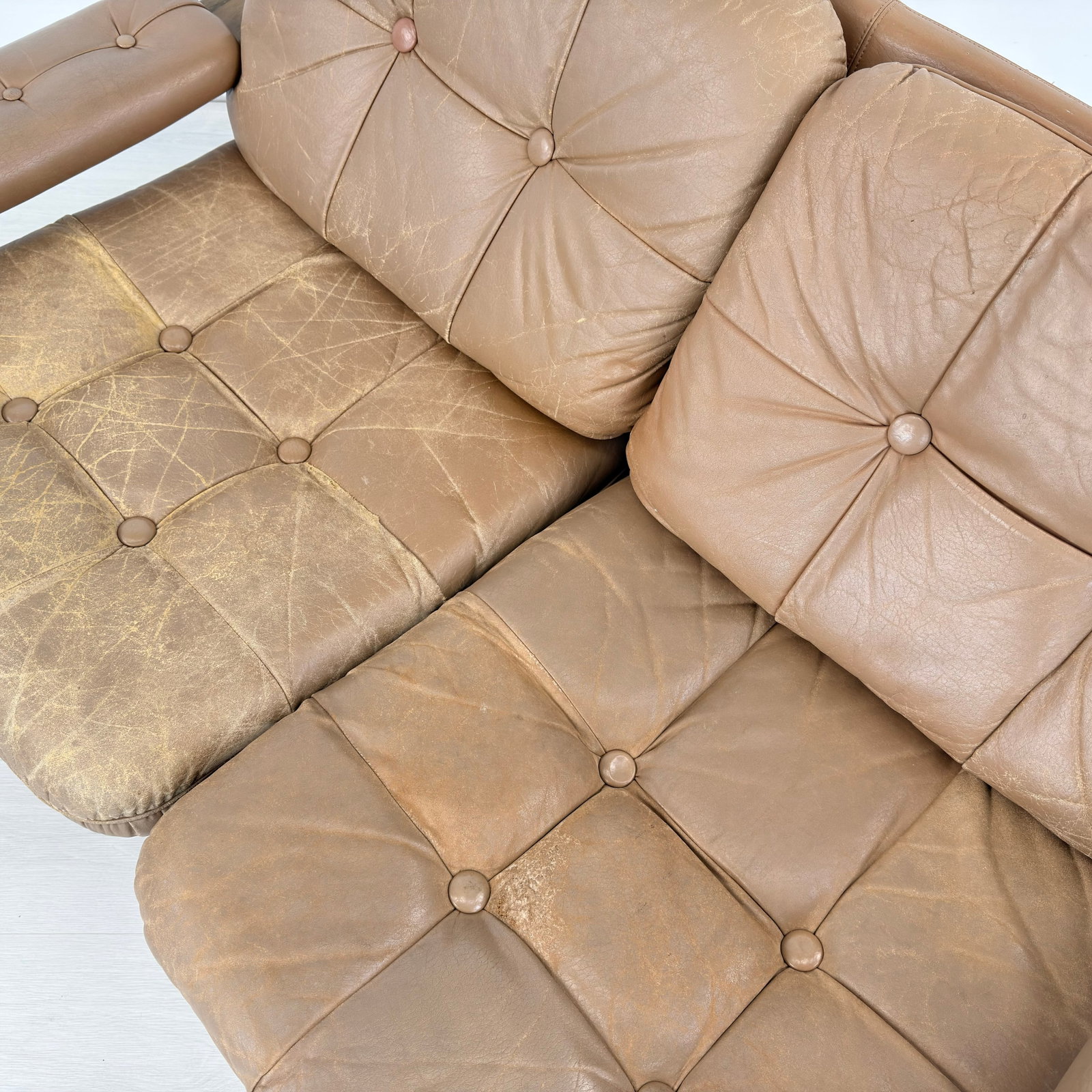 CARL STRAUB LEATHER SOFA - 11