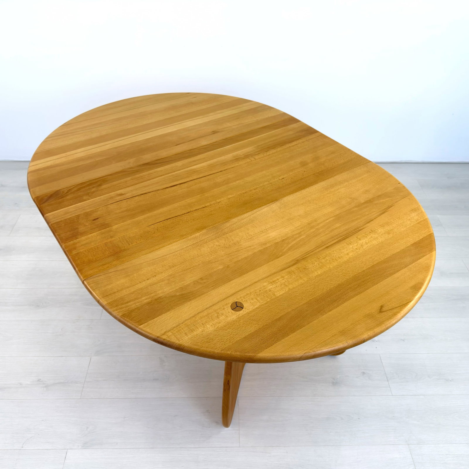 DUTCH EXTENDABLE DINING TABLE - 10