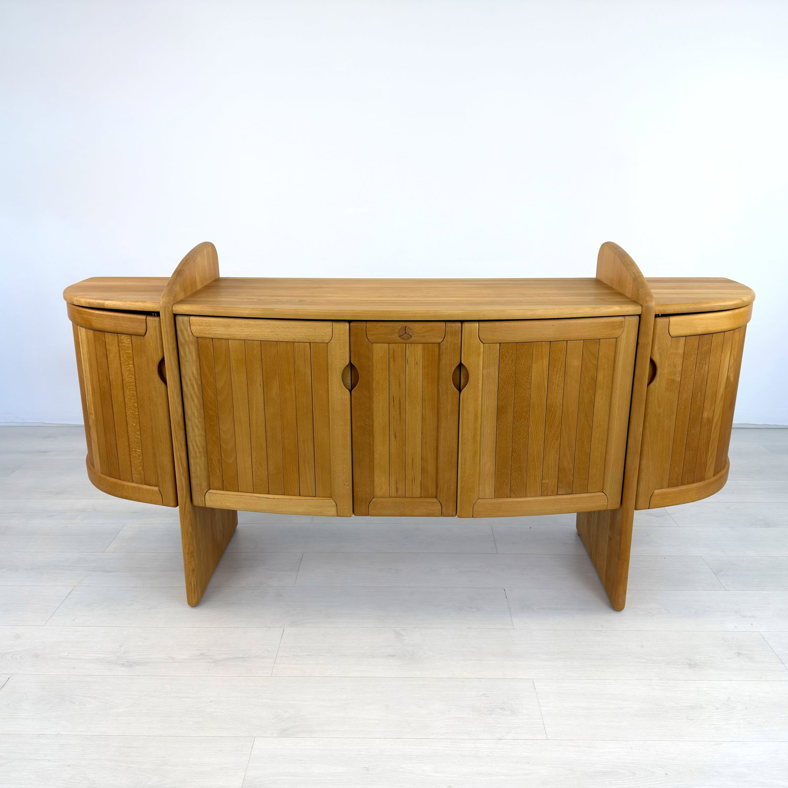 DUTCH CURVED SIDEBOARD - 5