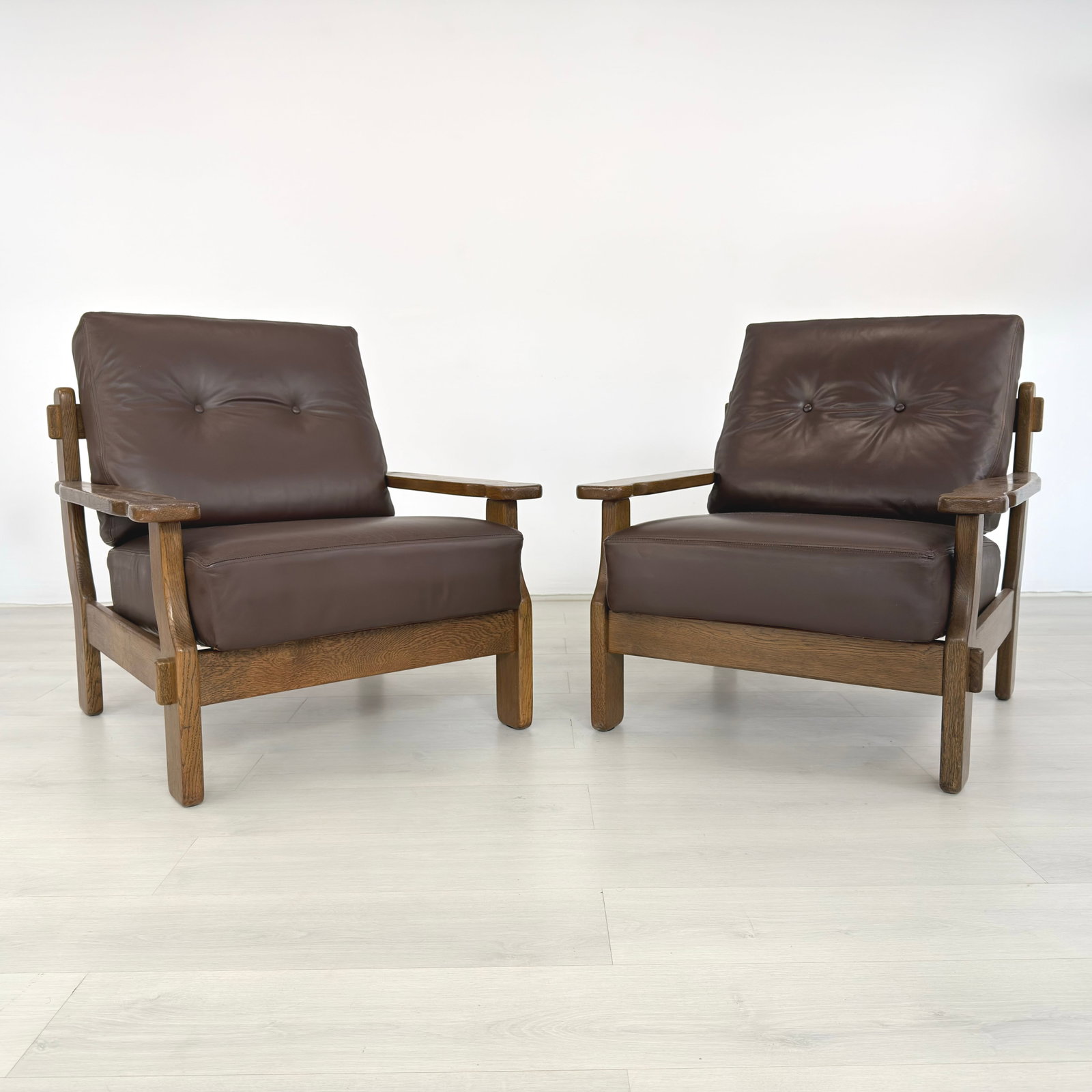 BRUTALIST LEATHER ARMCHAIRS, A PAIR - 3