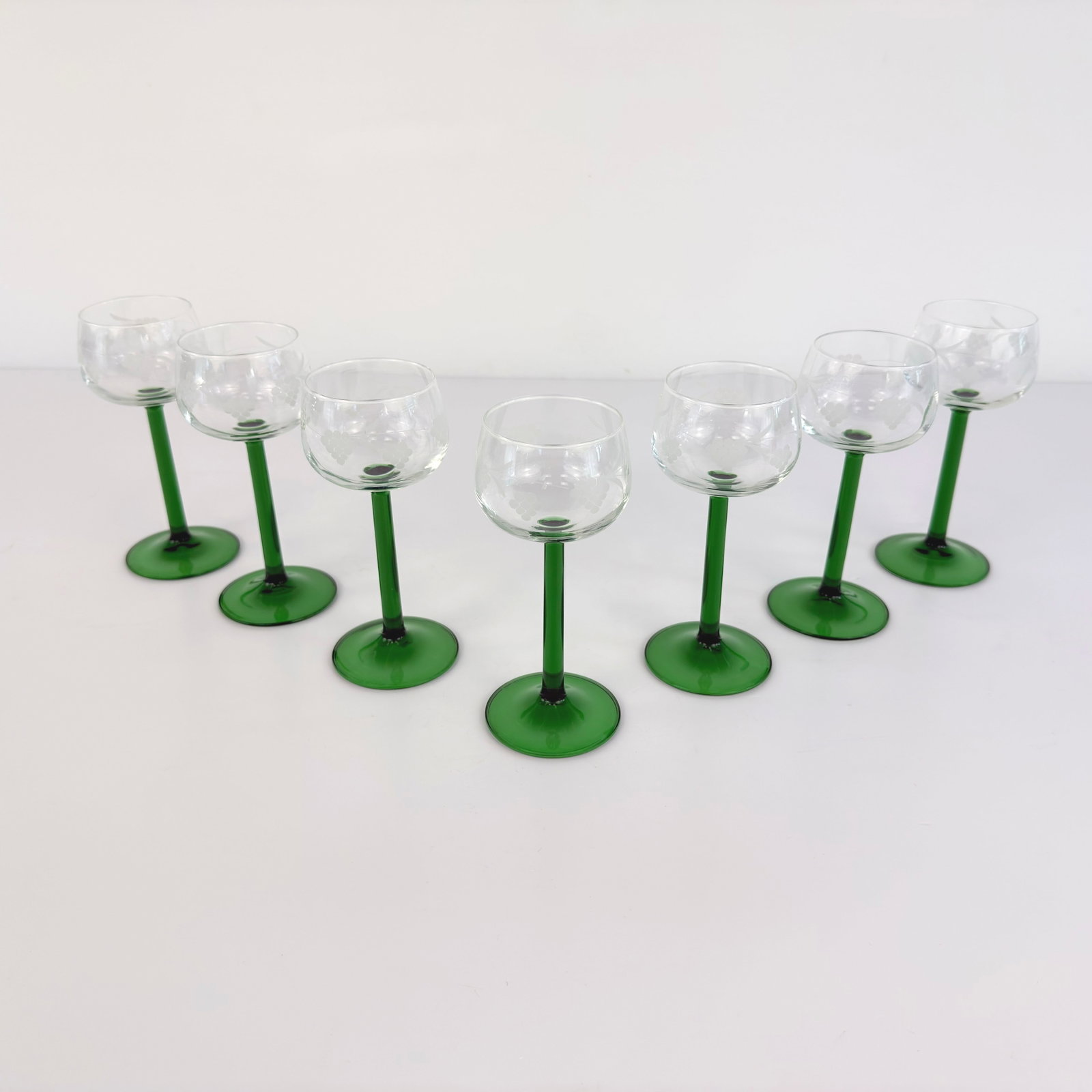 (7) LUMINARC WINE GLASSES - 3