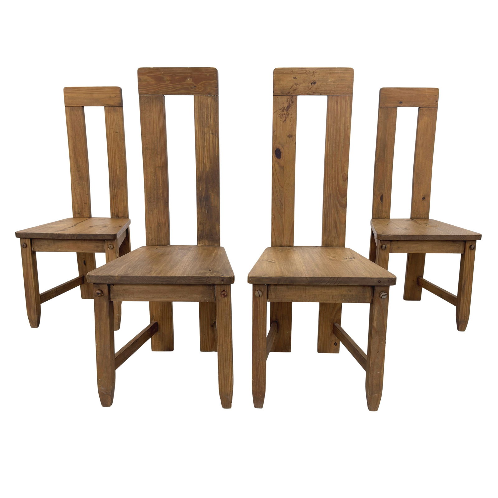 (4) BRUTALIST DINING CHAIRS: Dimensions: H 42.5” x W 17” x D 18” x SH 17.5”. Set of 4 Vintage Brutalist high back pine dining chairs, 1970s.