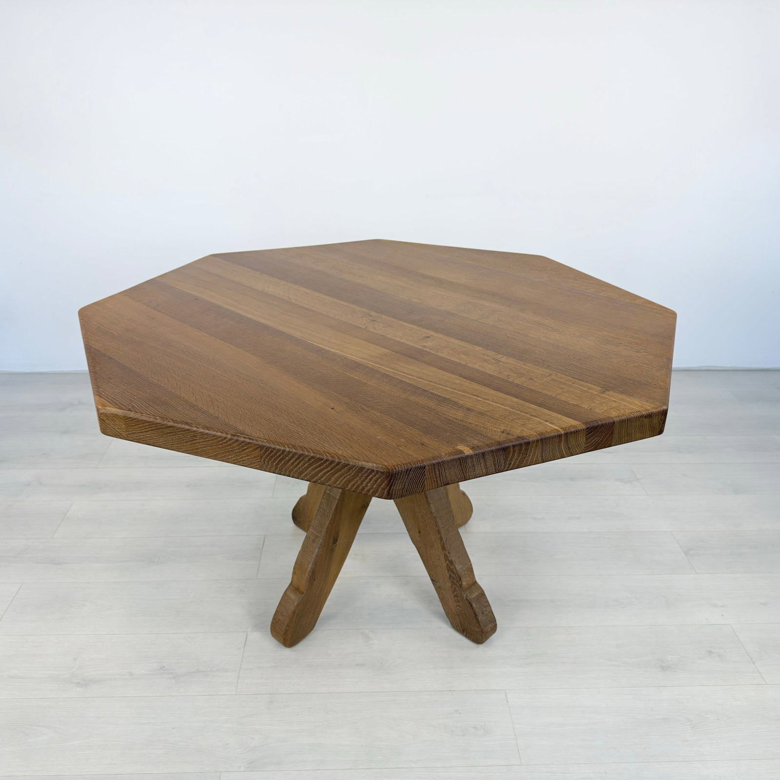 BRUTALIST DE PUYDT OAK DINING TABLE - 5