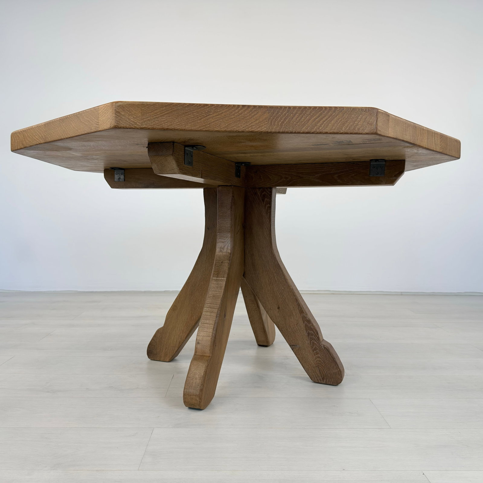 BRUTALIST DE PUYDT OAK DINING TABLE - 6