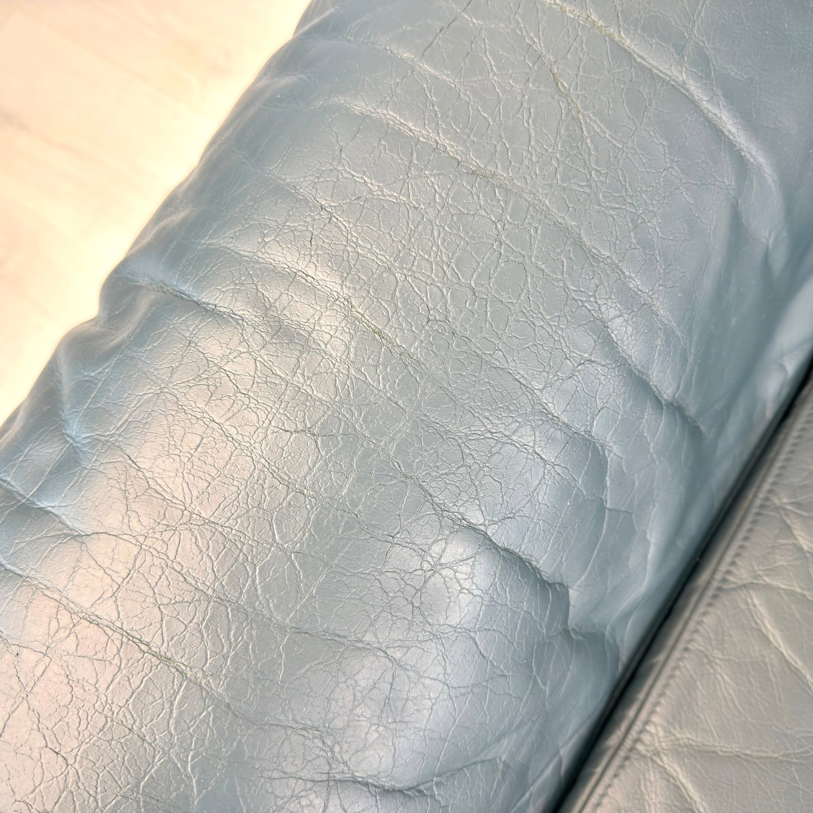 DE SEDE DS 2011 LEATHER SOFA - 14