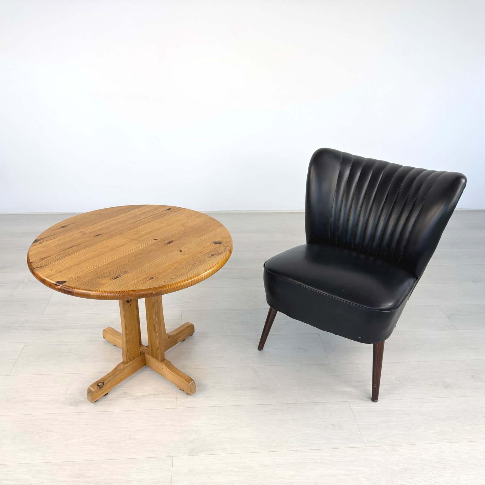 RAINER DAUMILLER COFFEE TABLE - 8