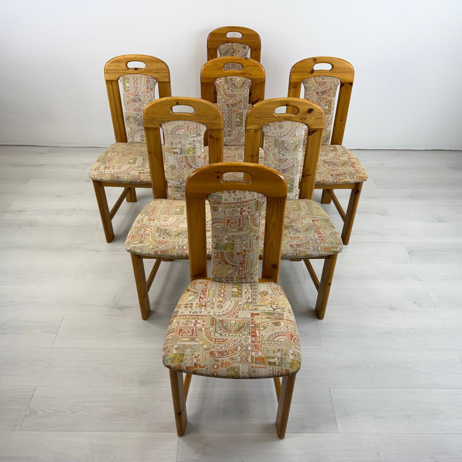 (7) SCANDINAVIAN PINE DINING CHAIRS - 3