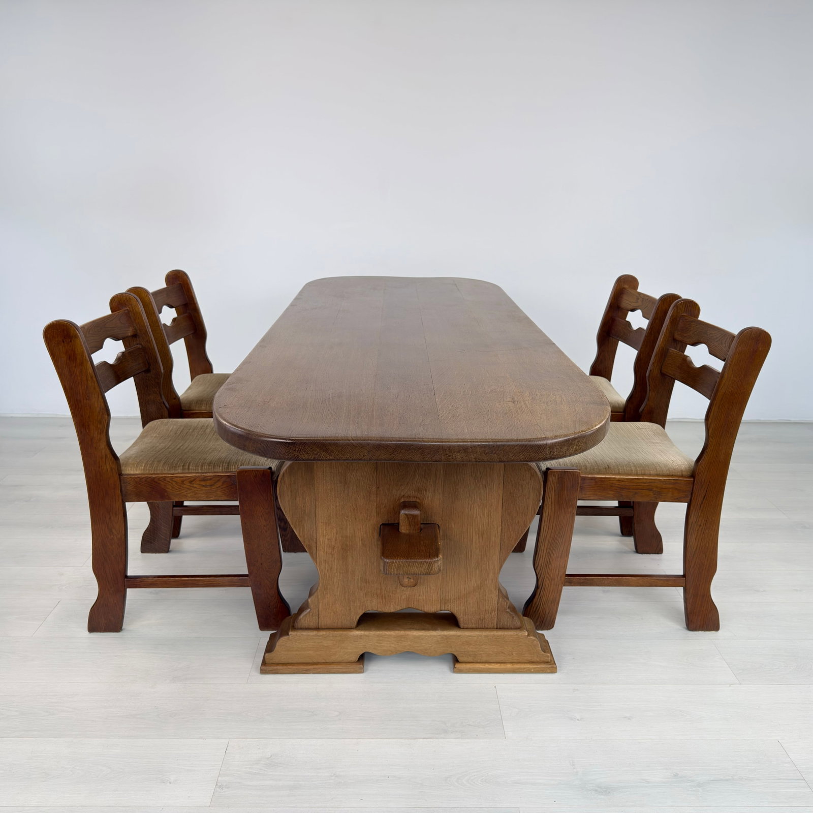 KJAERNULF FARMHOUSE DINING TABLE - 12