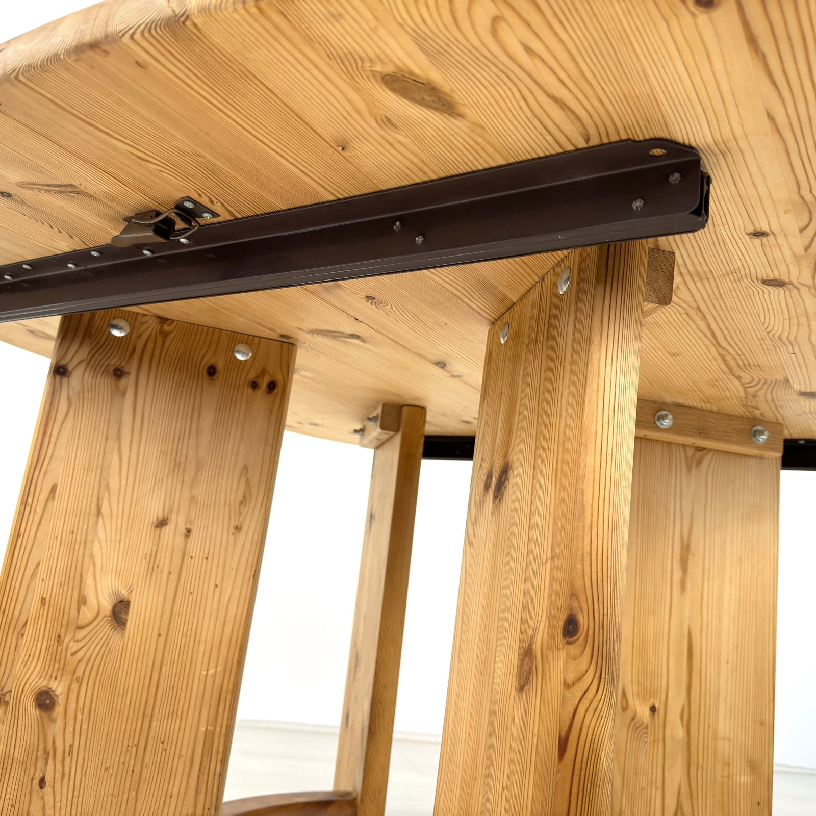 RAINER DAUMILLER EXTENDABLE DINING TABLE - 14