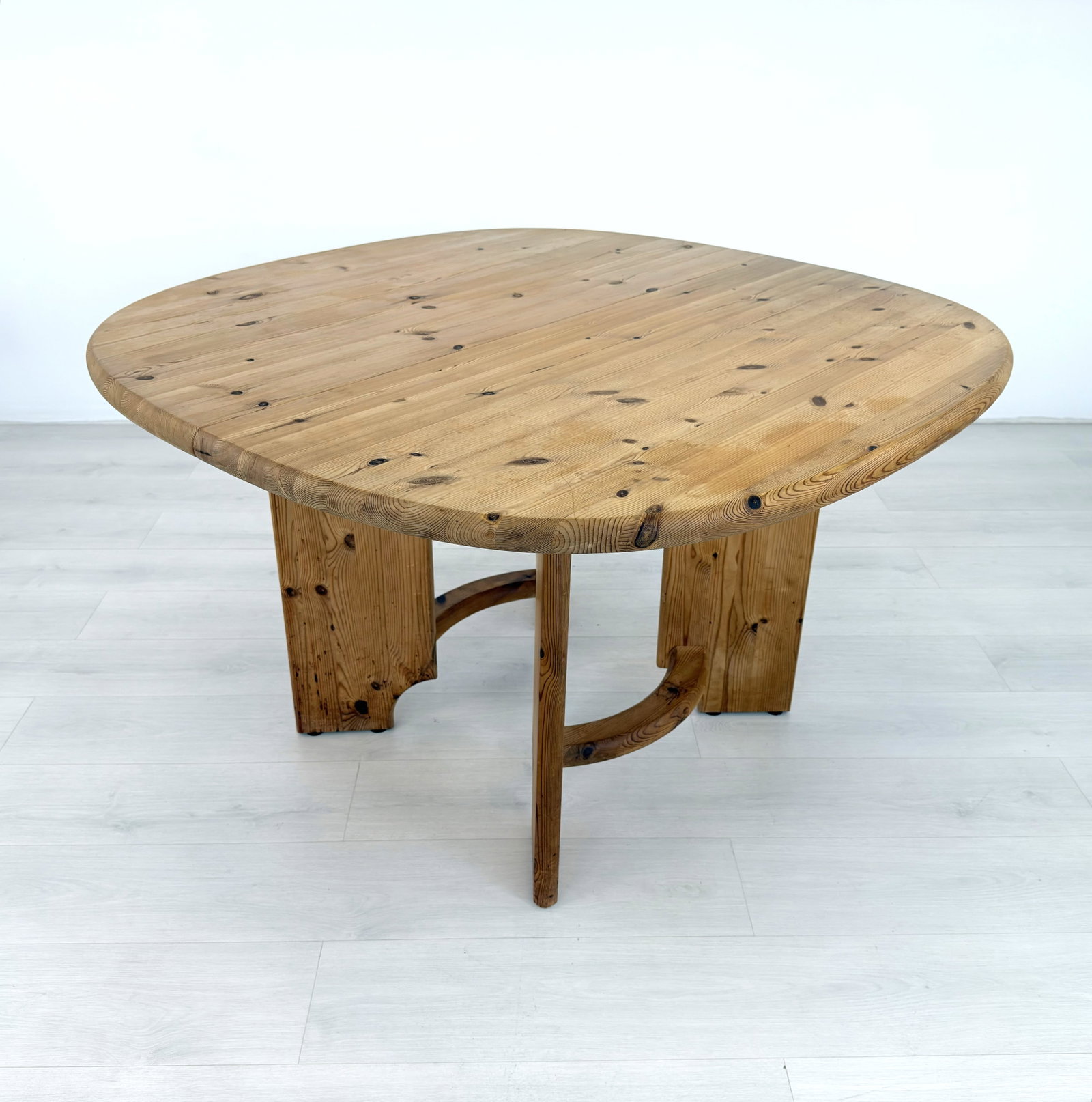 RAINER DAUMILLER EXTENDABLE DINING TABLE - 3