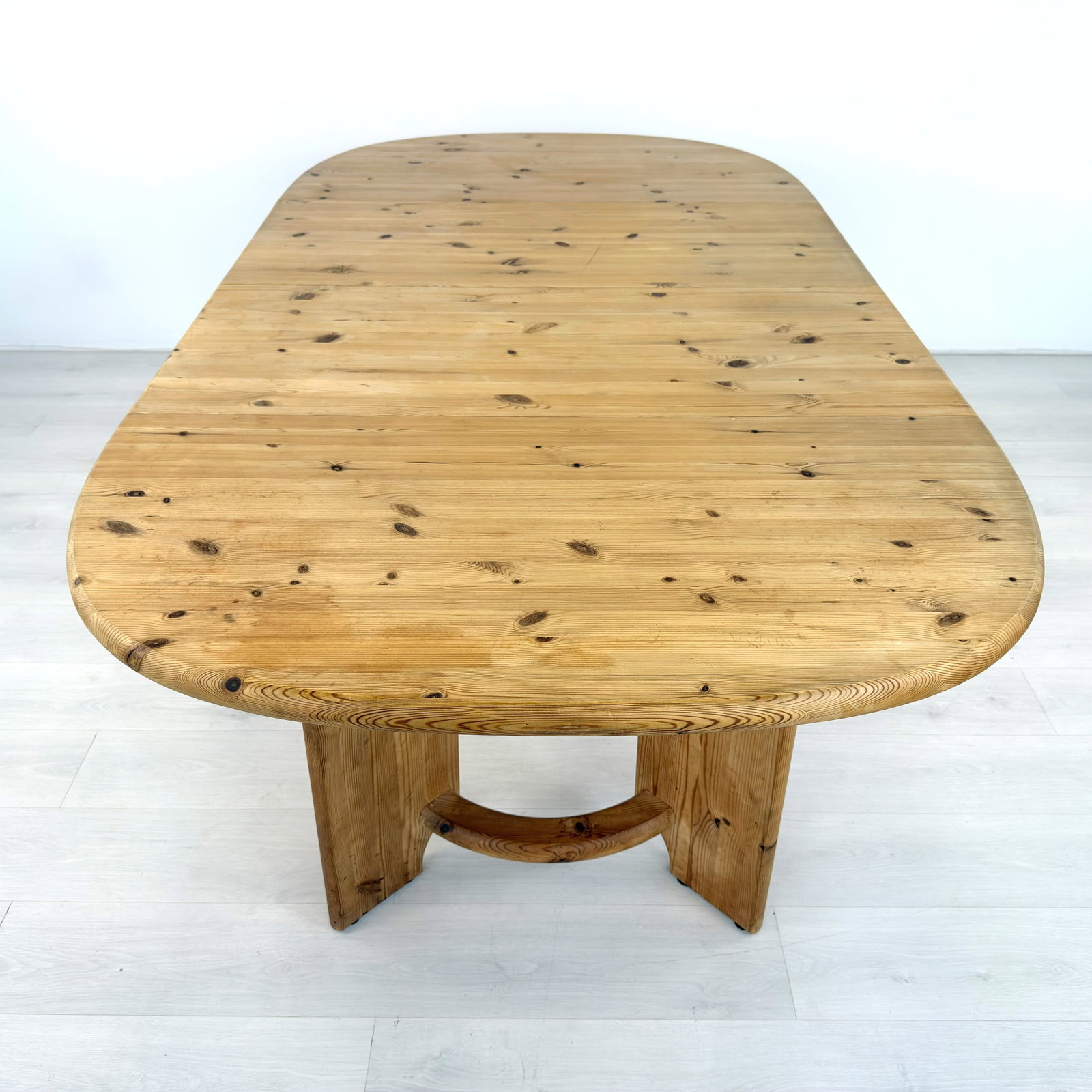RAINER DAUMILLER EXTENDABLE DINING TABLE - 9