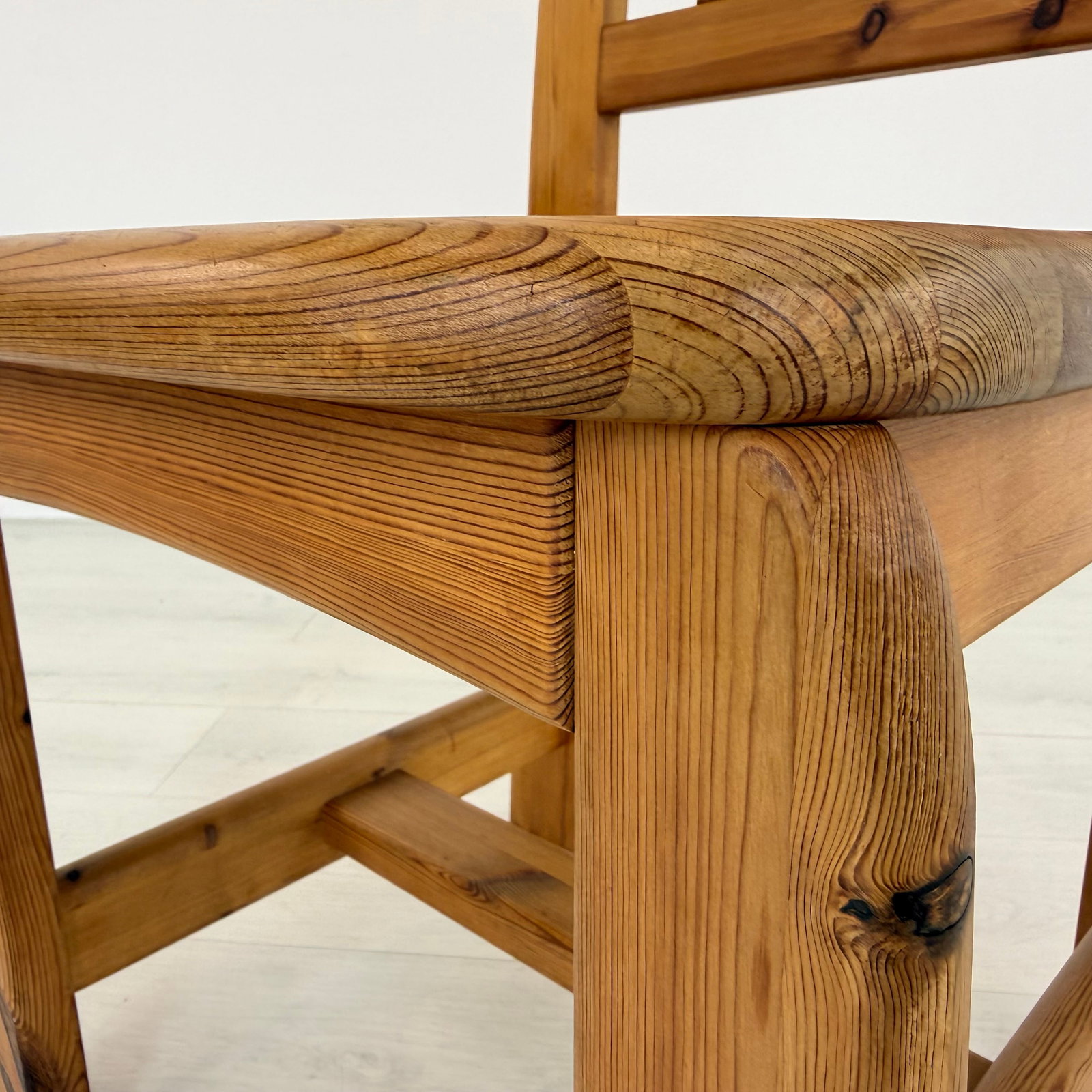 (6) WASA MOBEL DINING CHAIRS - 11