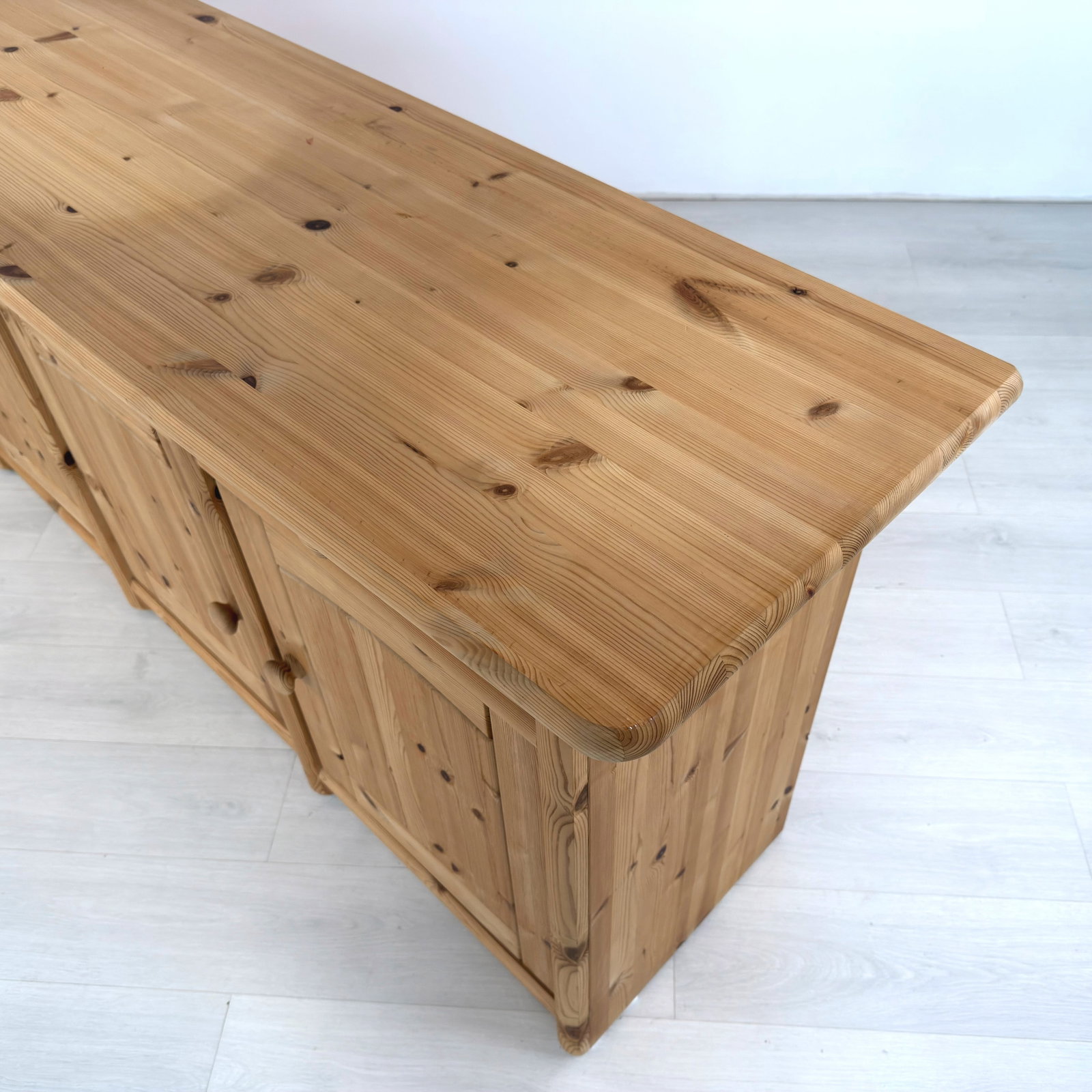 SCANDINAVIAN PINE SIDEBOARD - 8