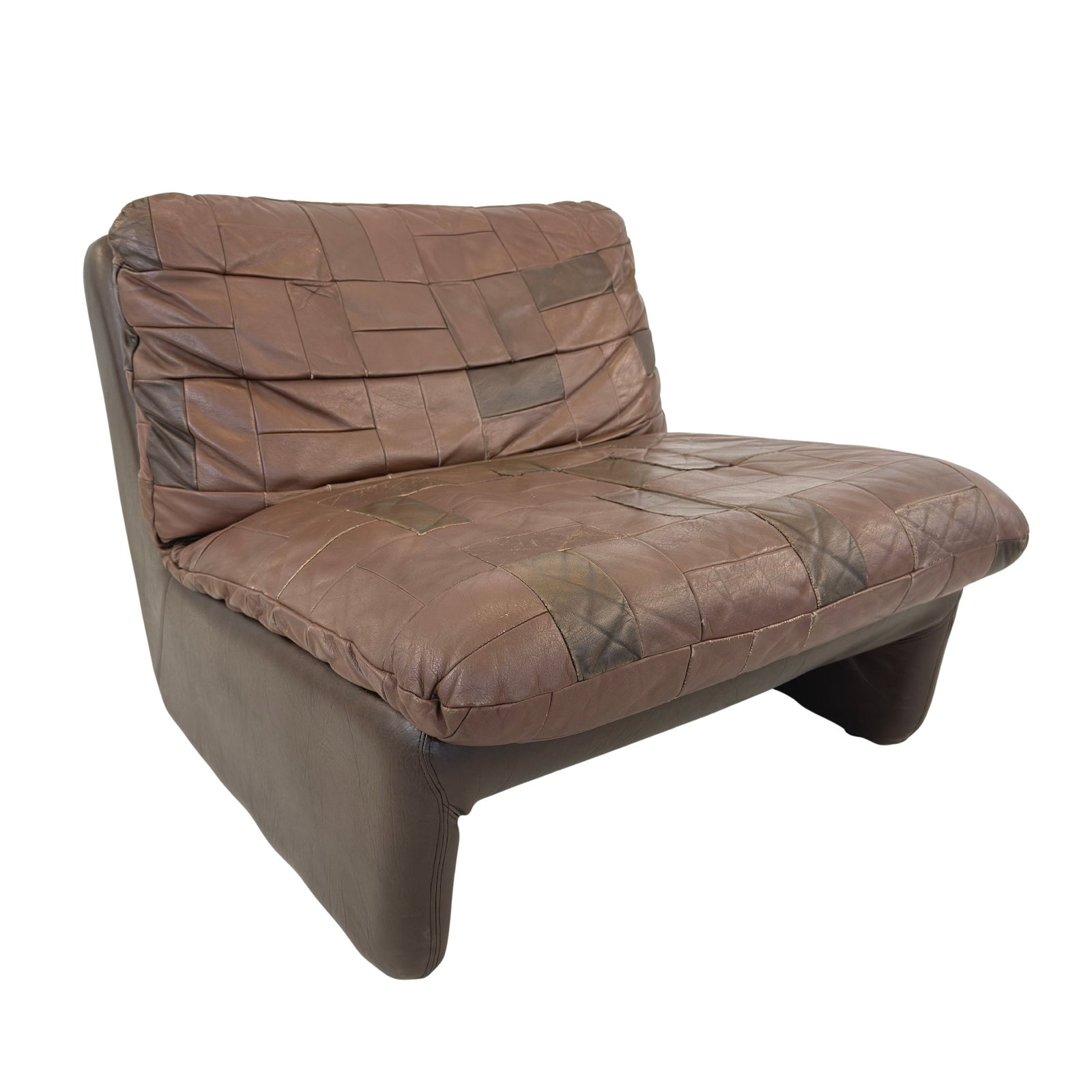 LEATHER LOUNGE CHAIR MANNER OF DE SEDE (1 of 12)