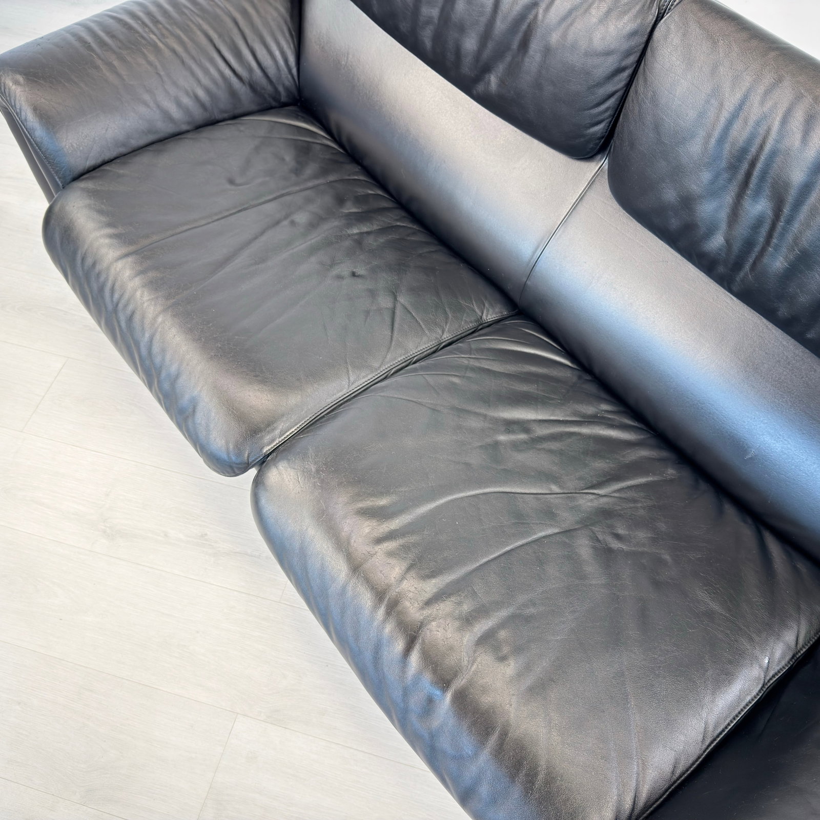 DE SEDE DS 2011 LEATHER SOFA - 9