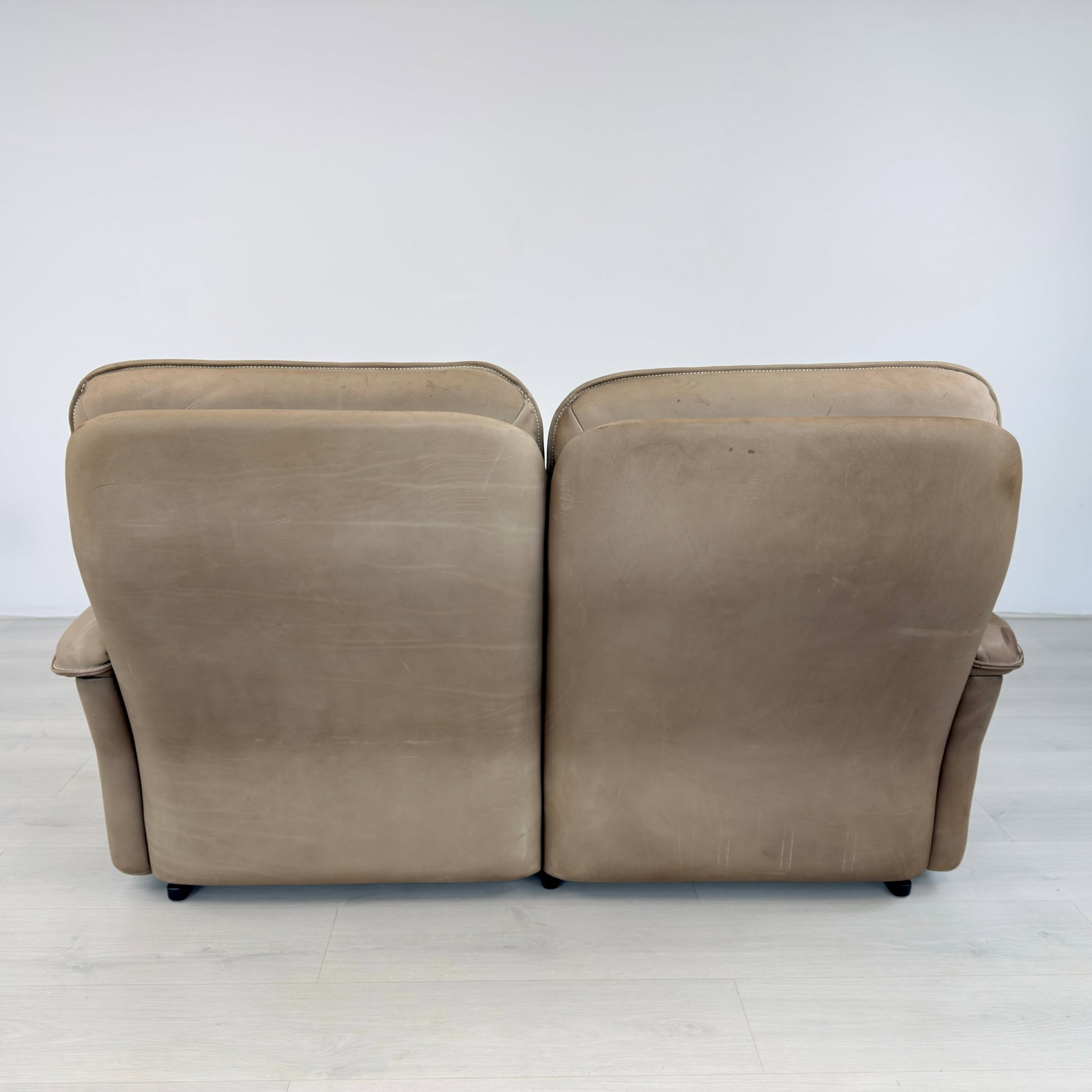 DE SEDE LEATHER SOFA - 7