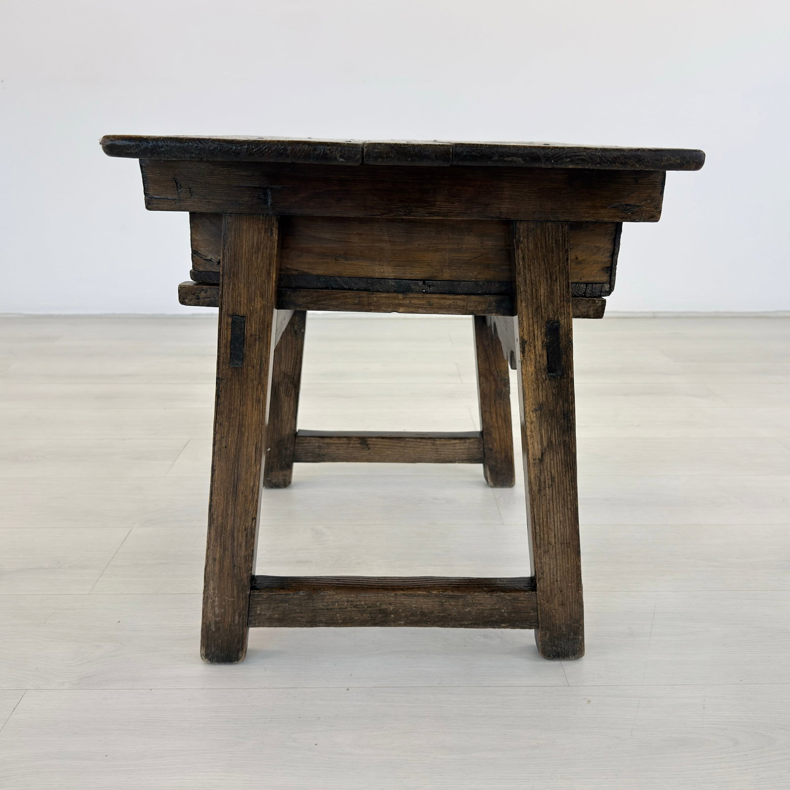 ANTIQUE 17C SPANISH SIDE TABLE - 5