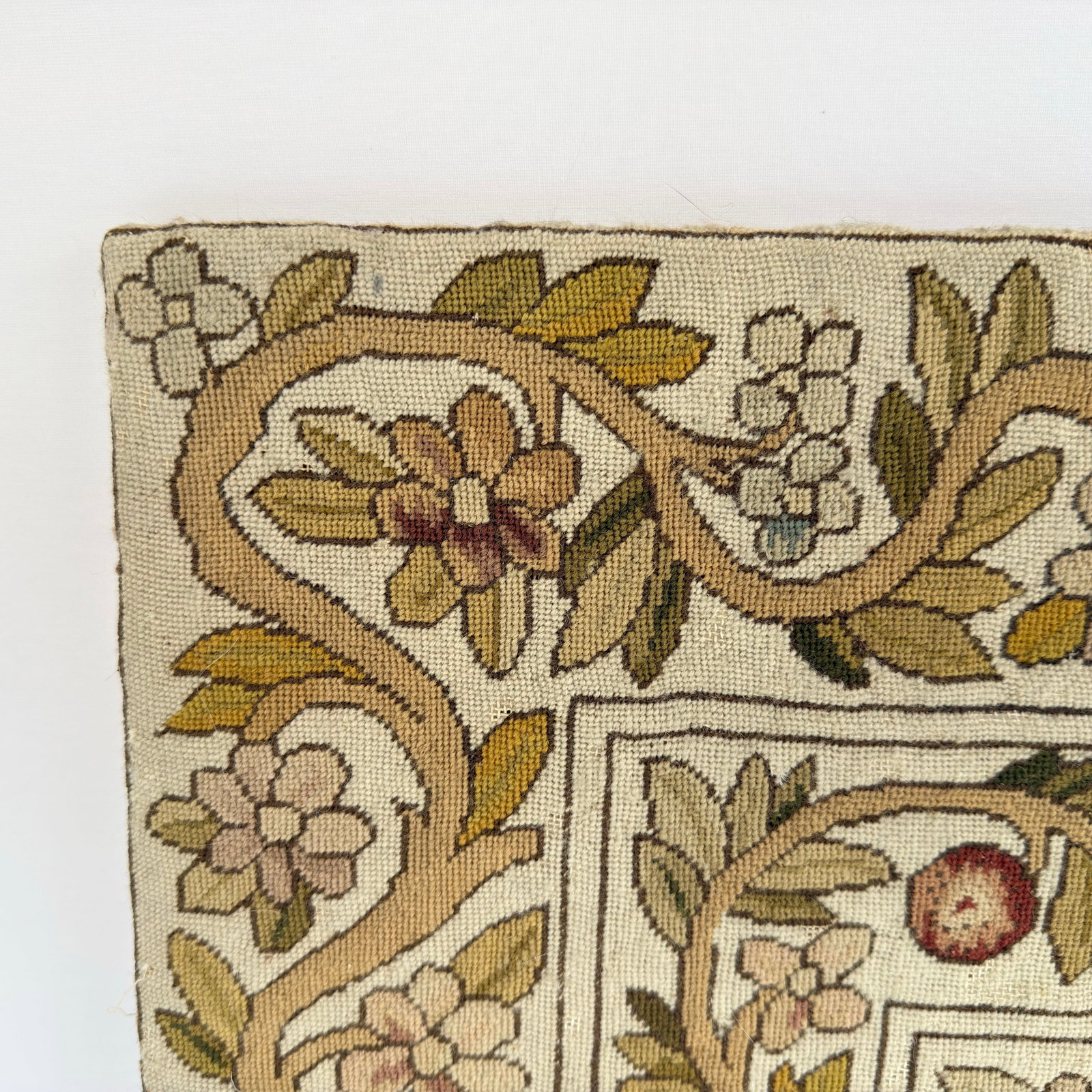 19C DECORATIVE PANEL TAPESTRY - 3