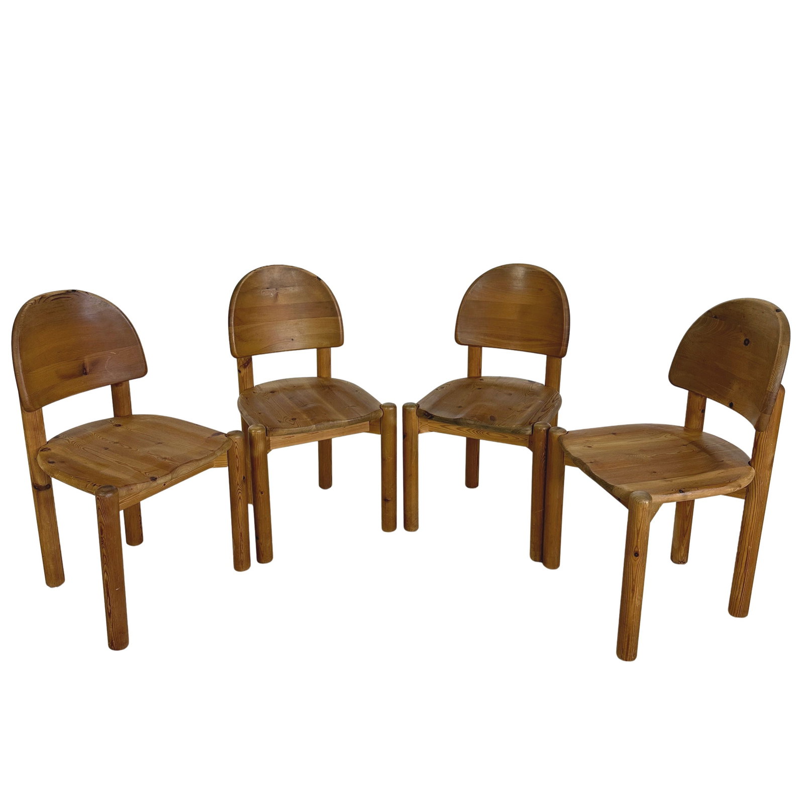 (4) RAINER DAUMILLER DINING CHAIRS: Dimensions: H 33 ” x W 17.7” x SD 18” x SH 18”. Set of 4 Vintage pine dining chairs designed by Rainer Daumiller in the 1970s.
