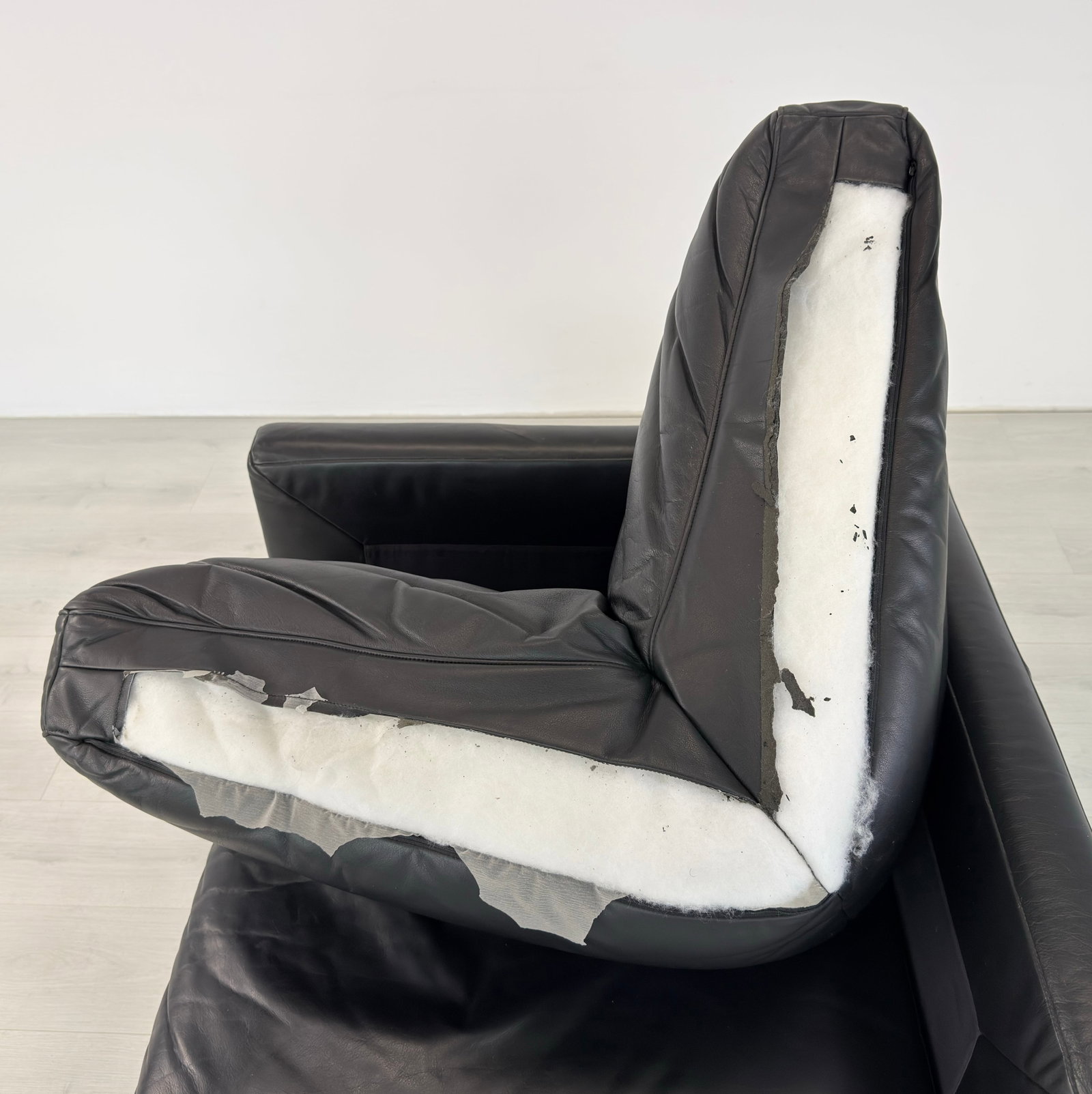 LIGNE ROSET MODULAR SOFA - 13