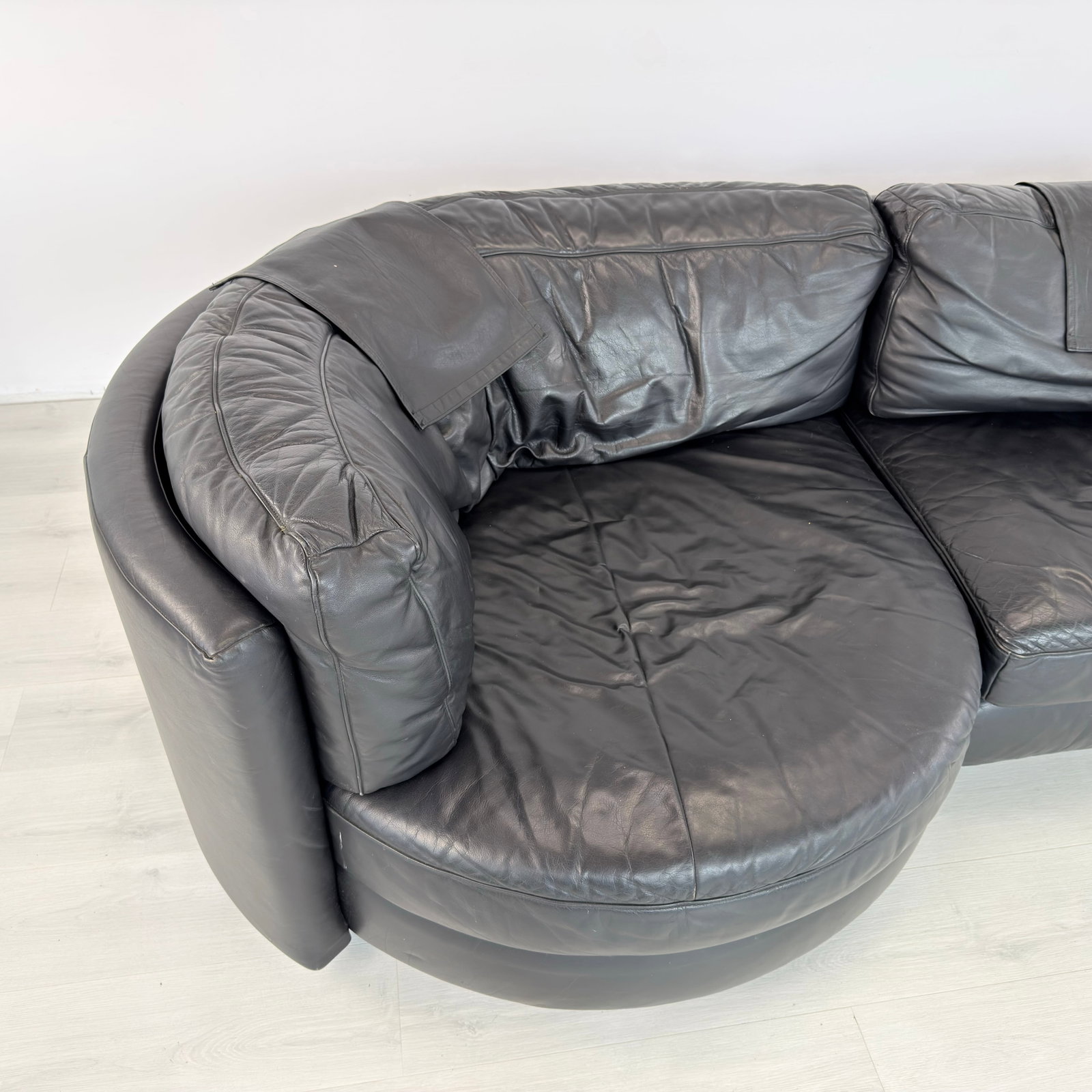 LIGNE ROSET MODULAR SOFA - 15