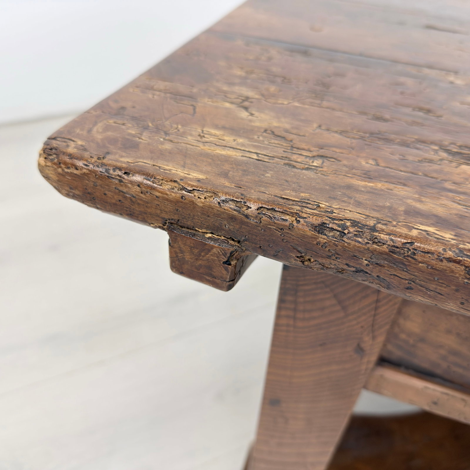 ANTIQUE RUSTIC COFFEE TABLE - 11