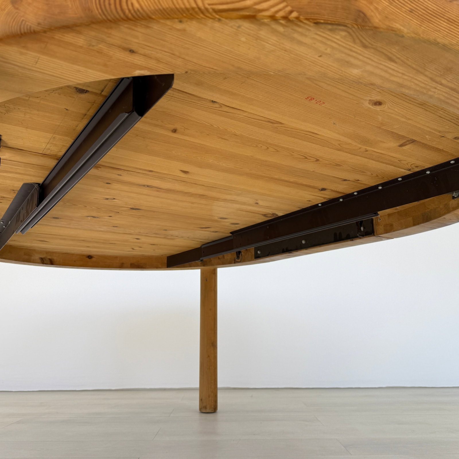 RAINER DAUMILLER EXTENDABLE DINING TABLE - 13