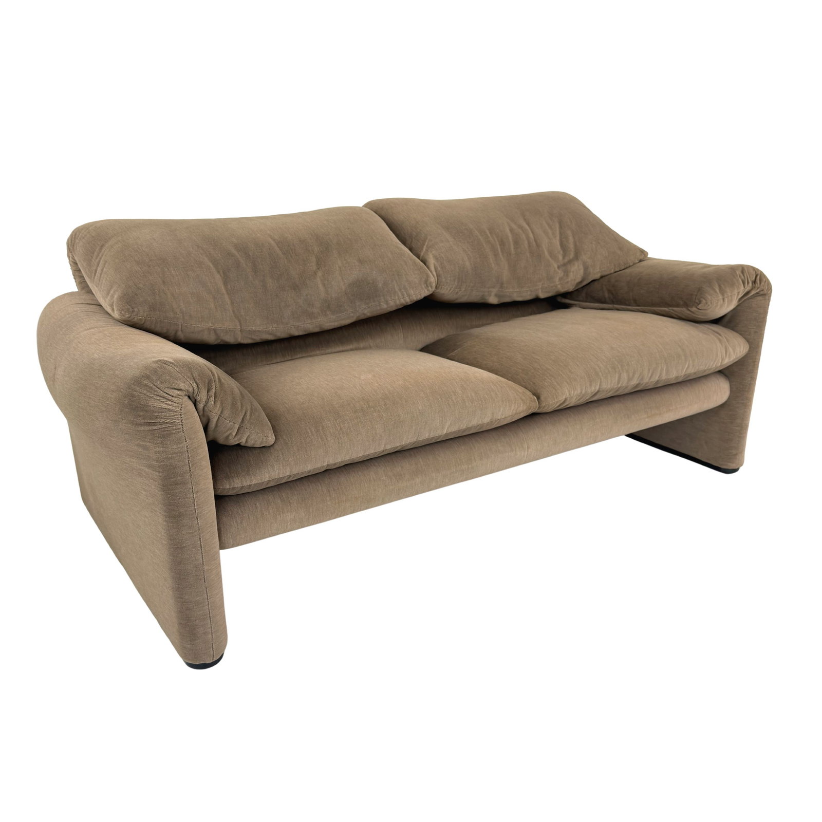 SOFA BY VICO MAGISTRETTI FOR CASSINA (1 of 14)