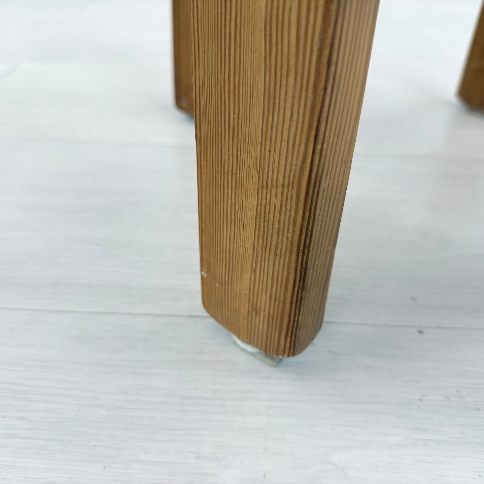 SCANDINAVIAN PINE STOOL - 7