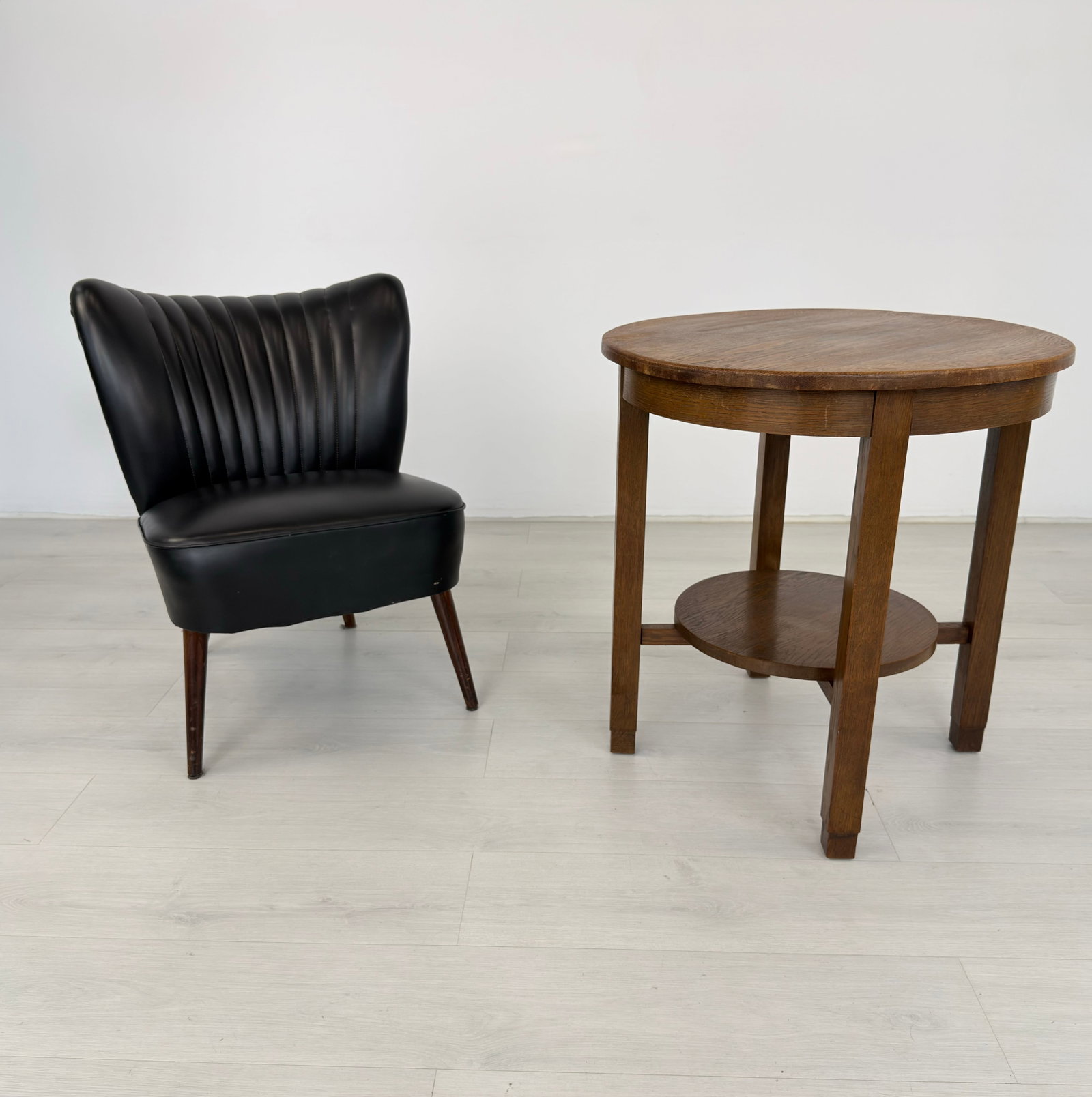 ART DECO SIDE TABLE - 9