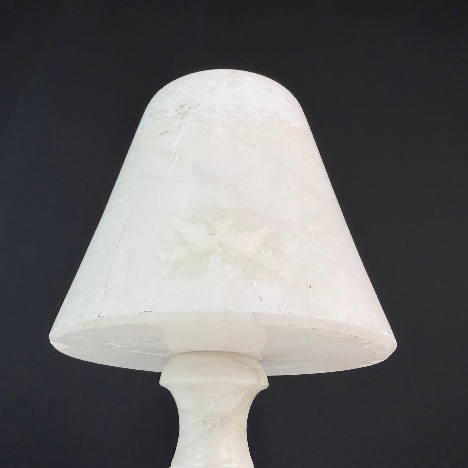 ALABASTER TABLE LAMP - 5