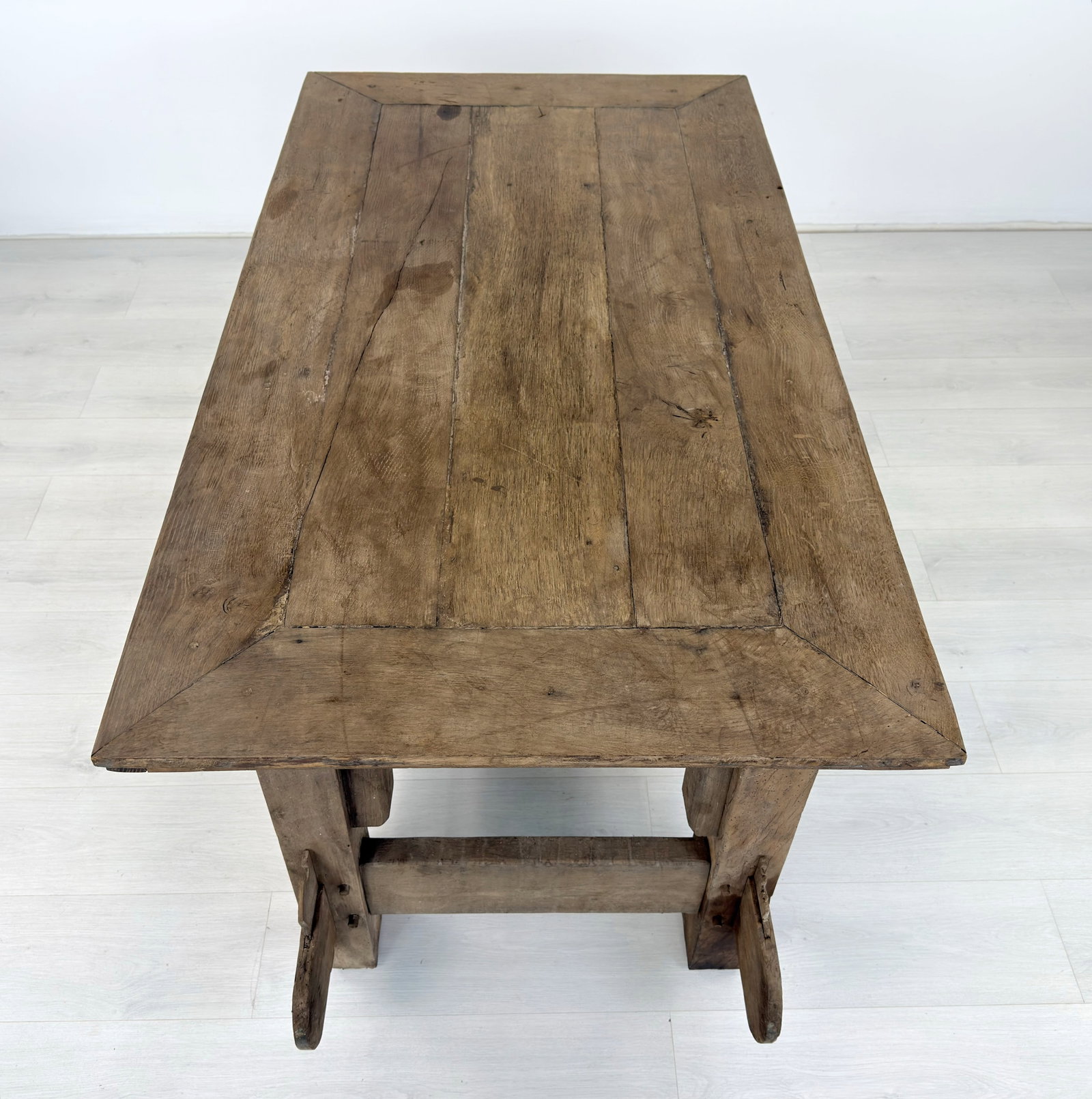 ANTIQUE RUSTIC EXTENDABLE DINING TABLE - 5