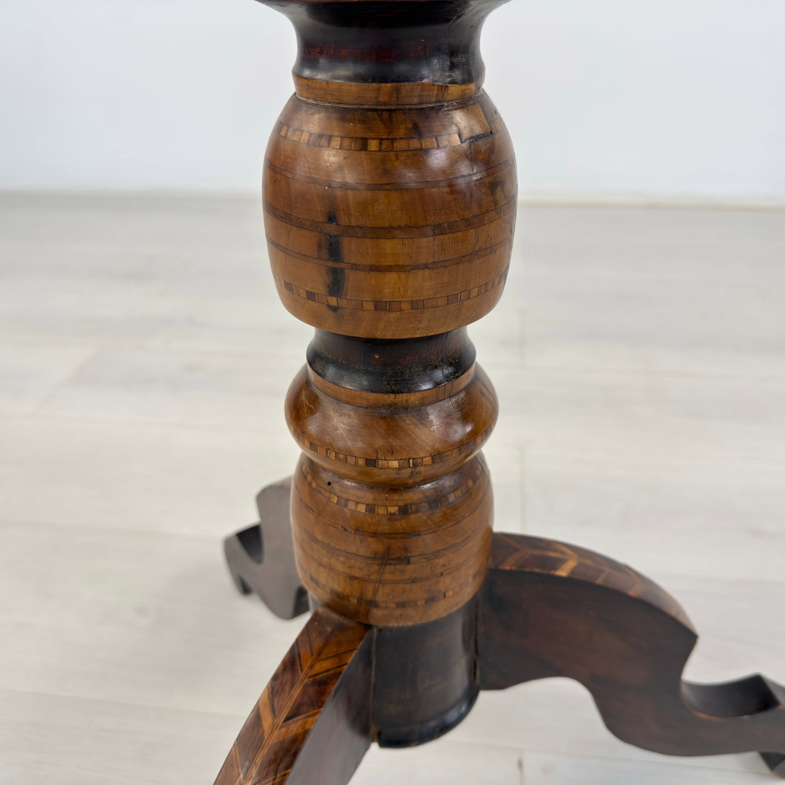 ANTIQUE INLAID SIDE TABLE - 11