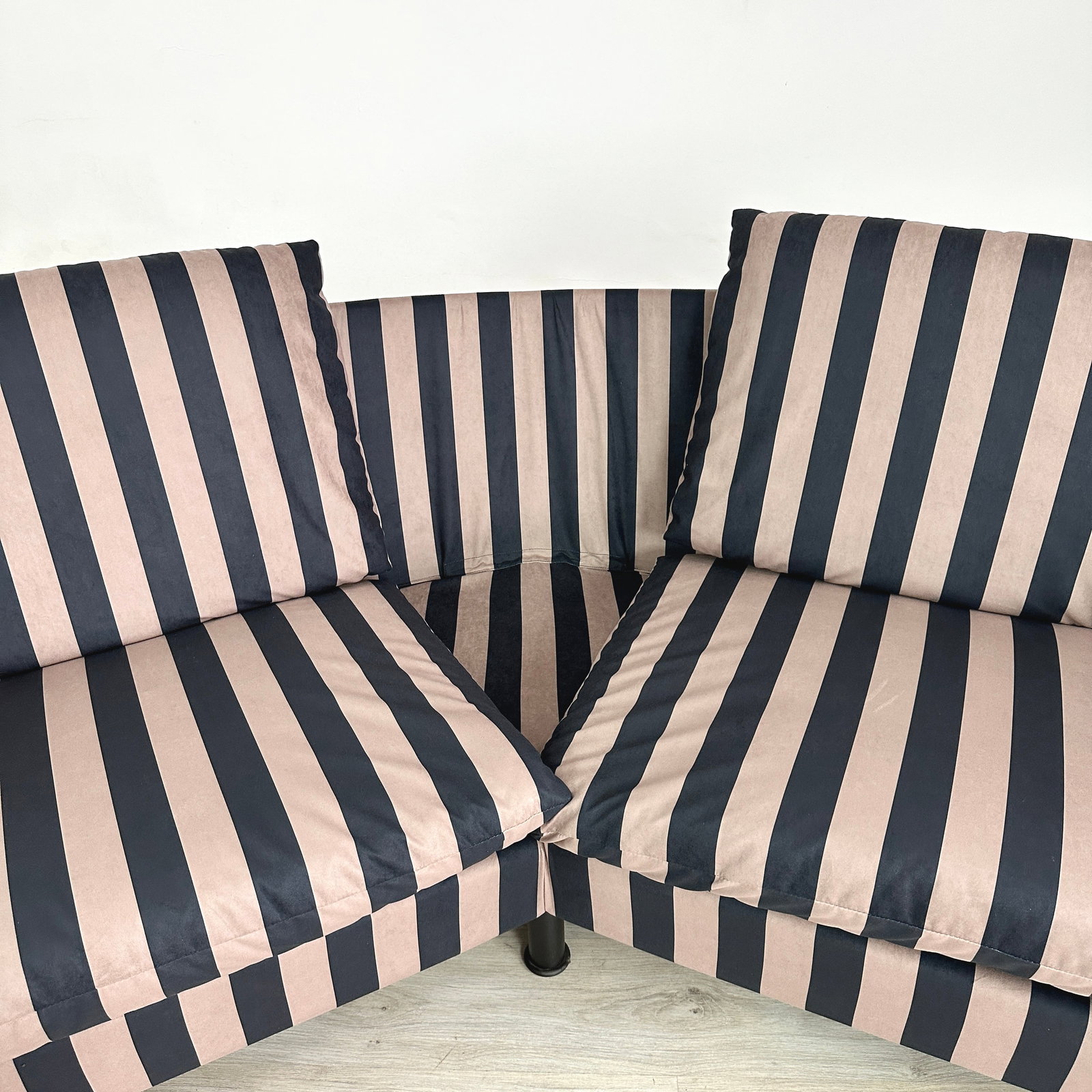 CASSINA TWO-SEATER SOFA - 9