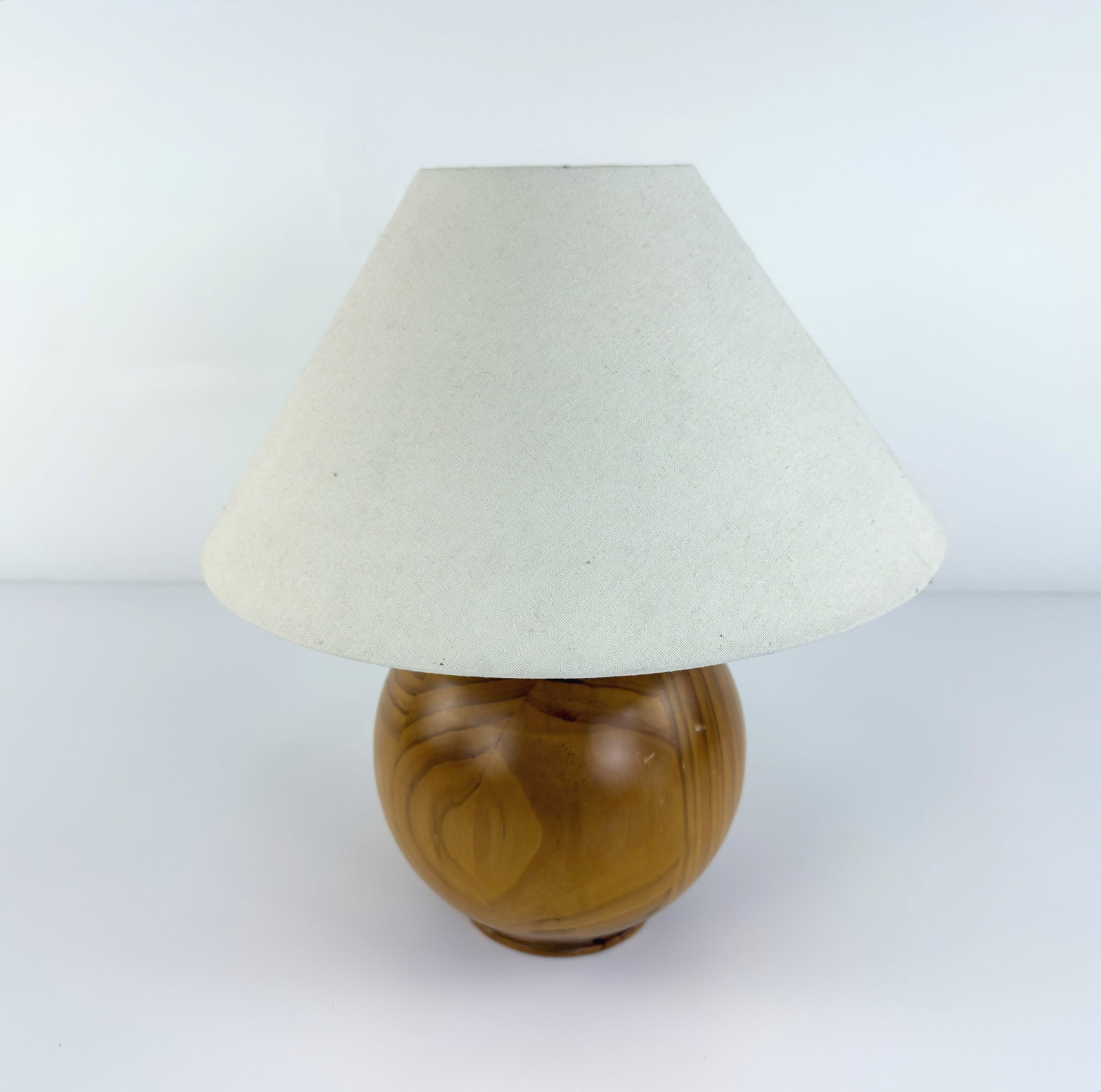 SCANDINAVIAN PINE TABLE LAMP - 3