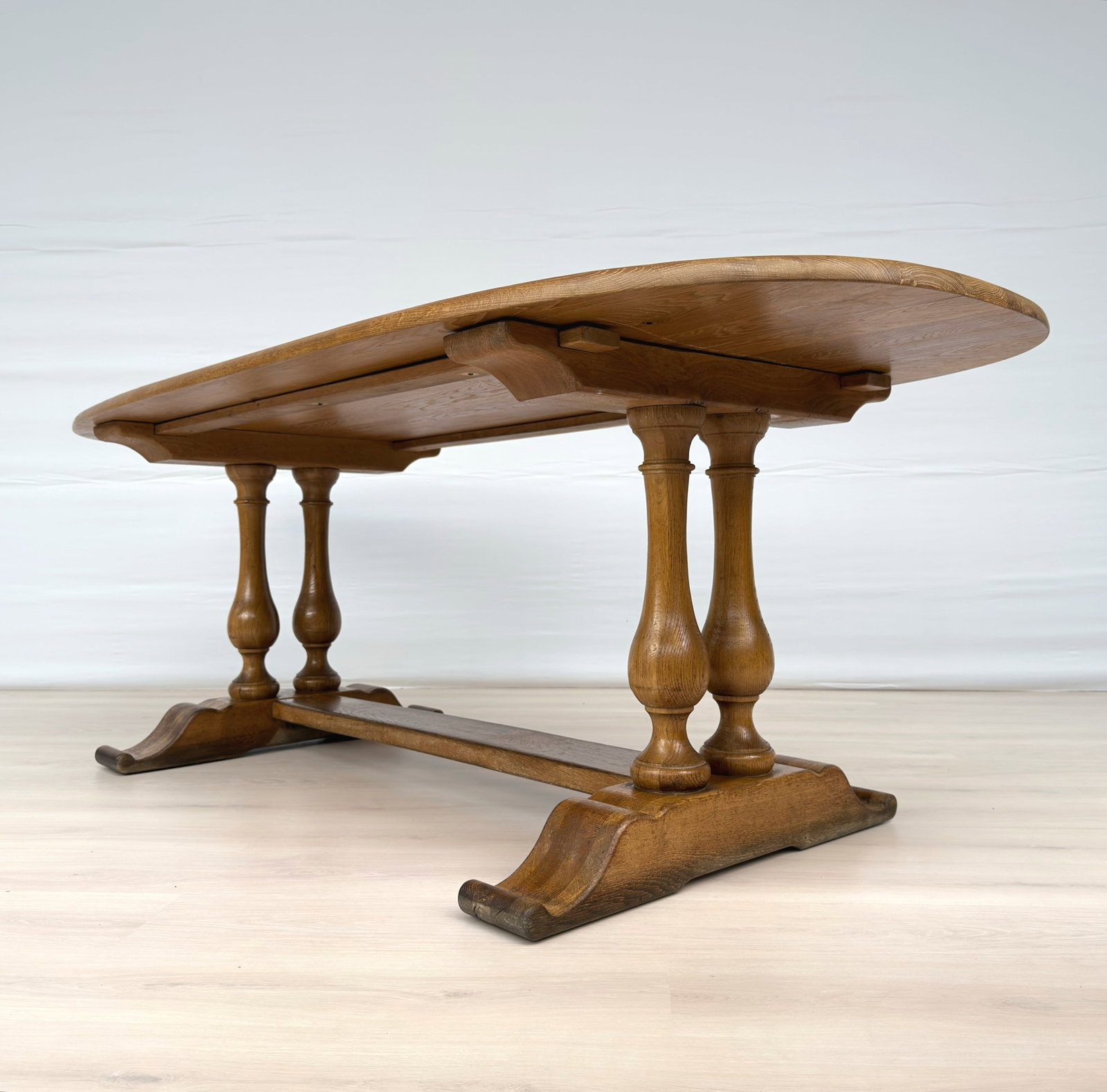 FARMHOUSE OVAL DINING TABLE - 4