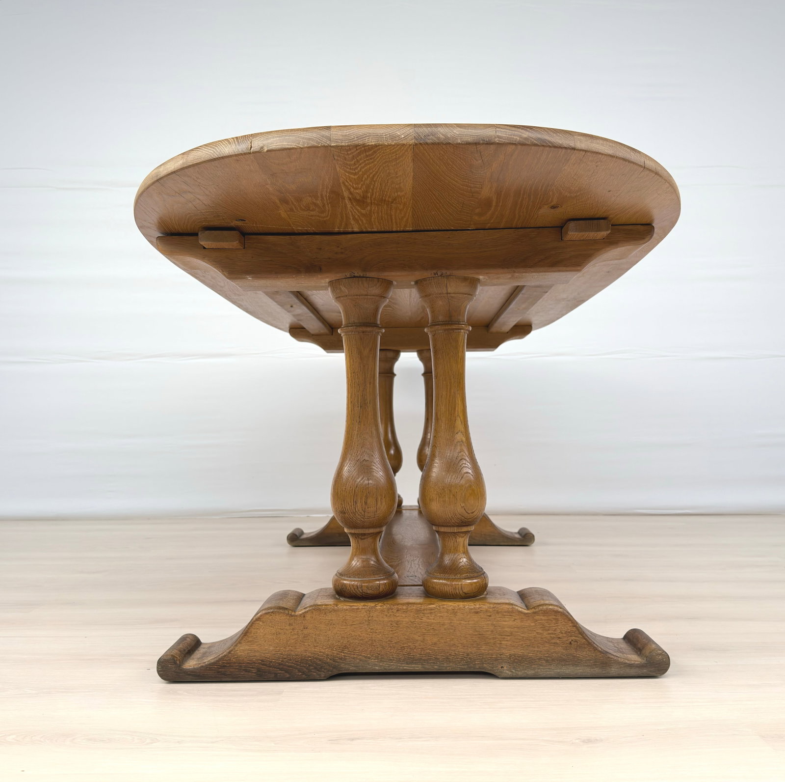 FARMHOUSE OVAL DINING TABLE - 6