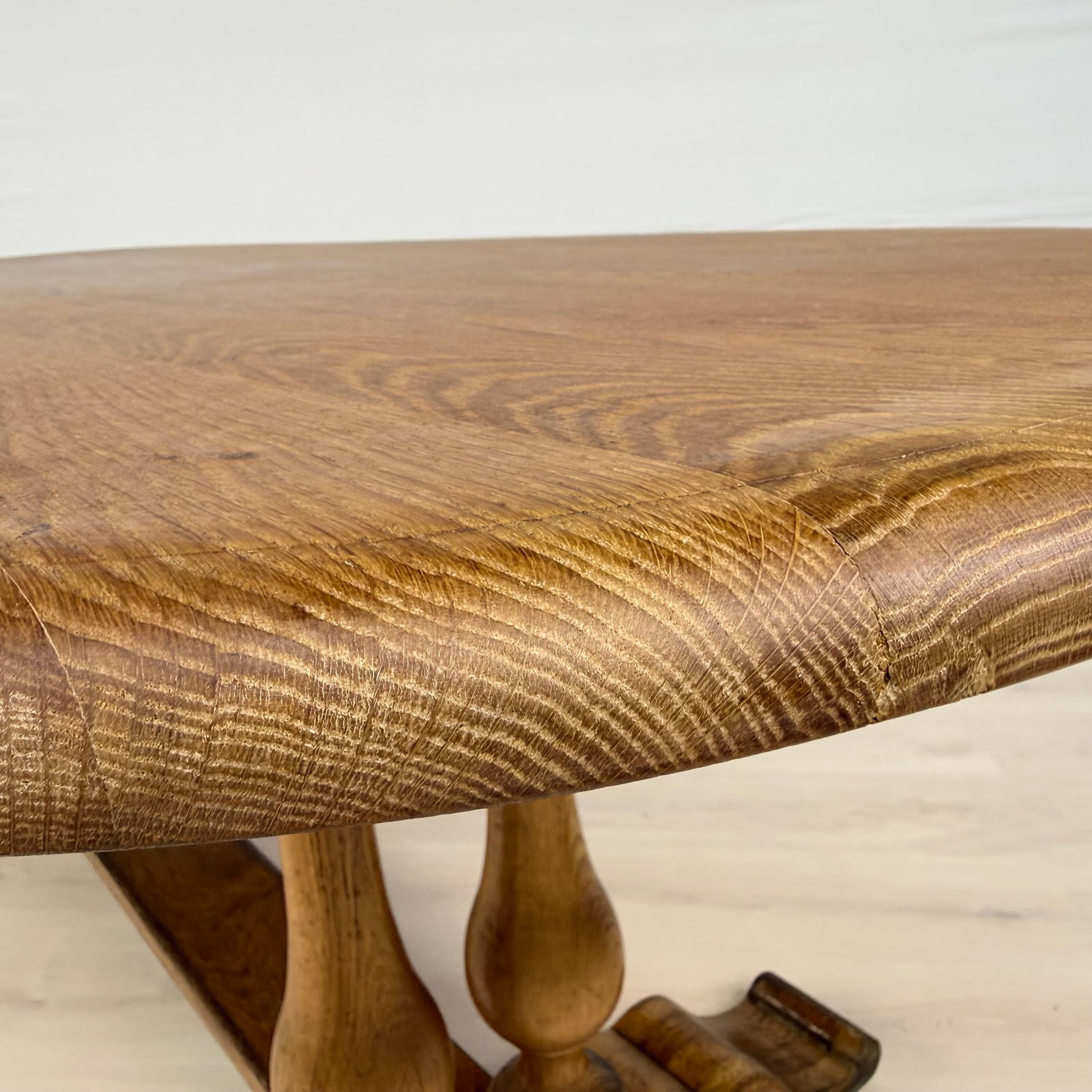 FARMHOUSE OVAL DINING TABLE - 8