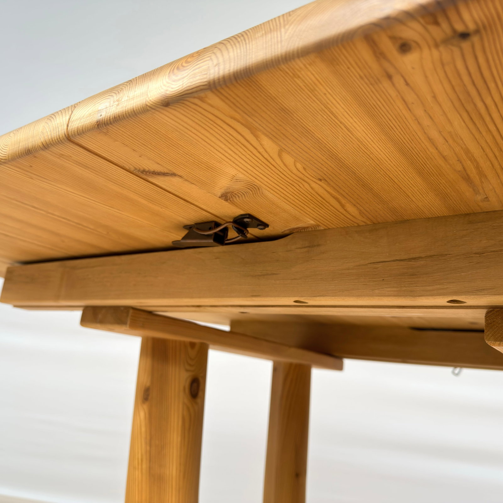 SCANDINAVIAN EXTENDABLE PINE DINING 1970S - 10