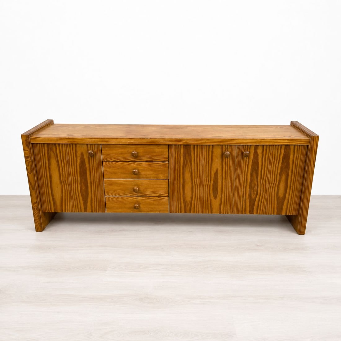 PINE SIDEBOARD BY M&H MOBEL - 4