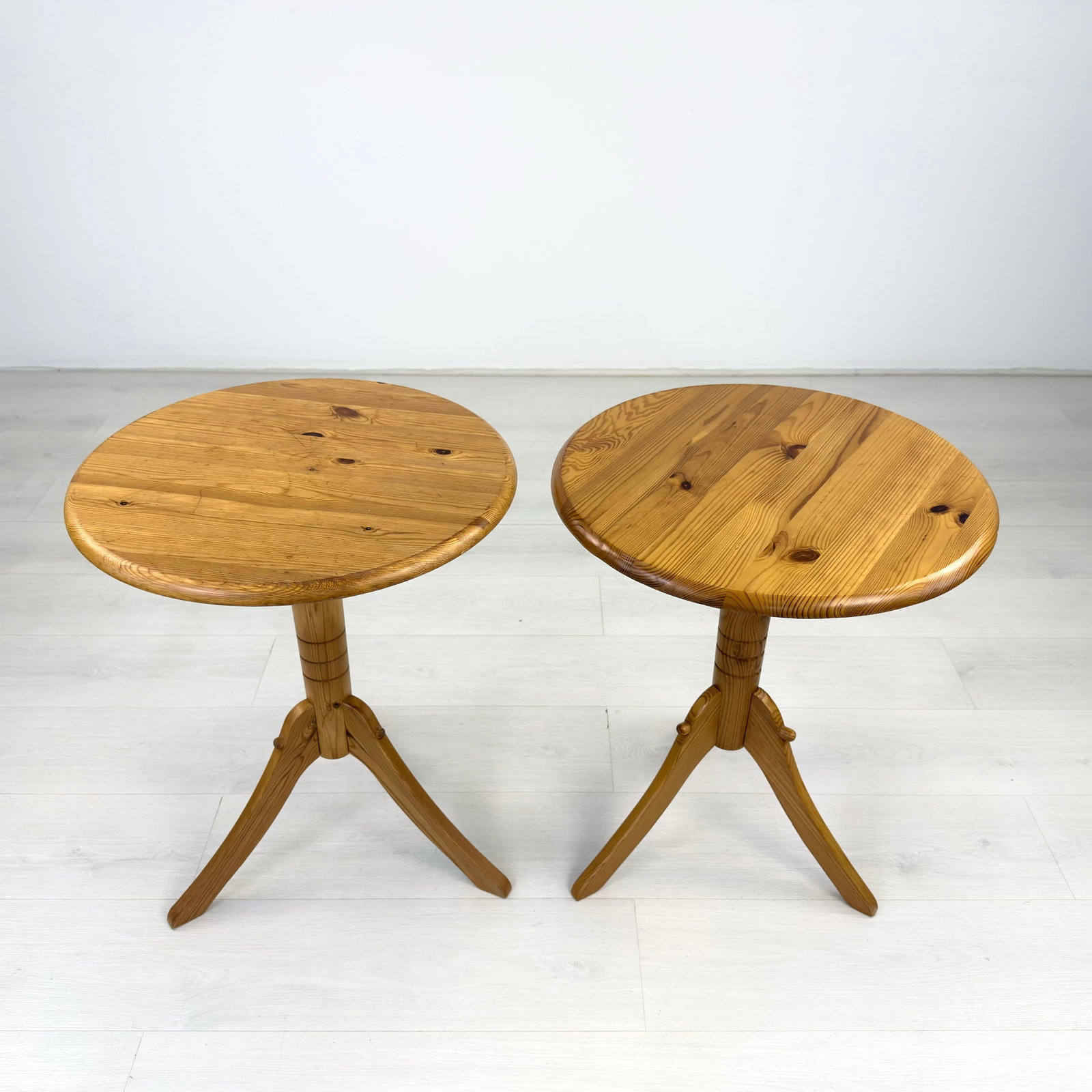 VINTAGE PINE SIDE TABLES, A PAIR - 3