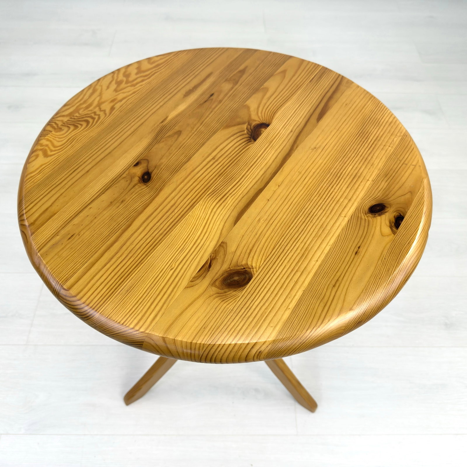 VINTAGE PINE SIDE TABLES, A PAIR - 6