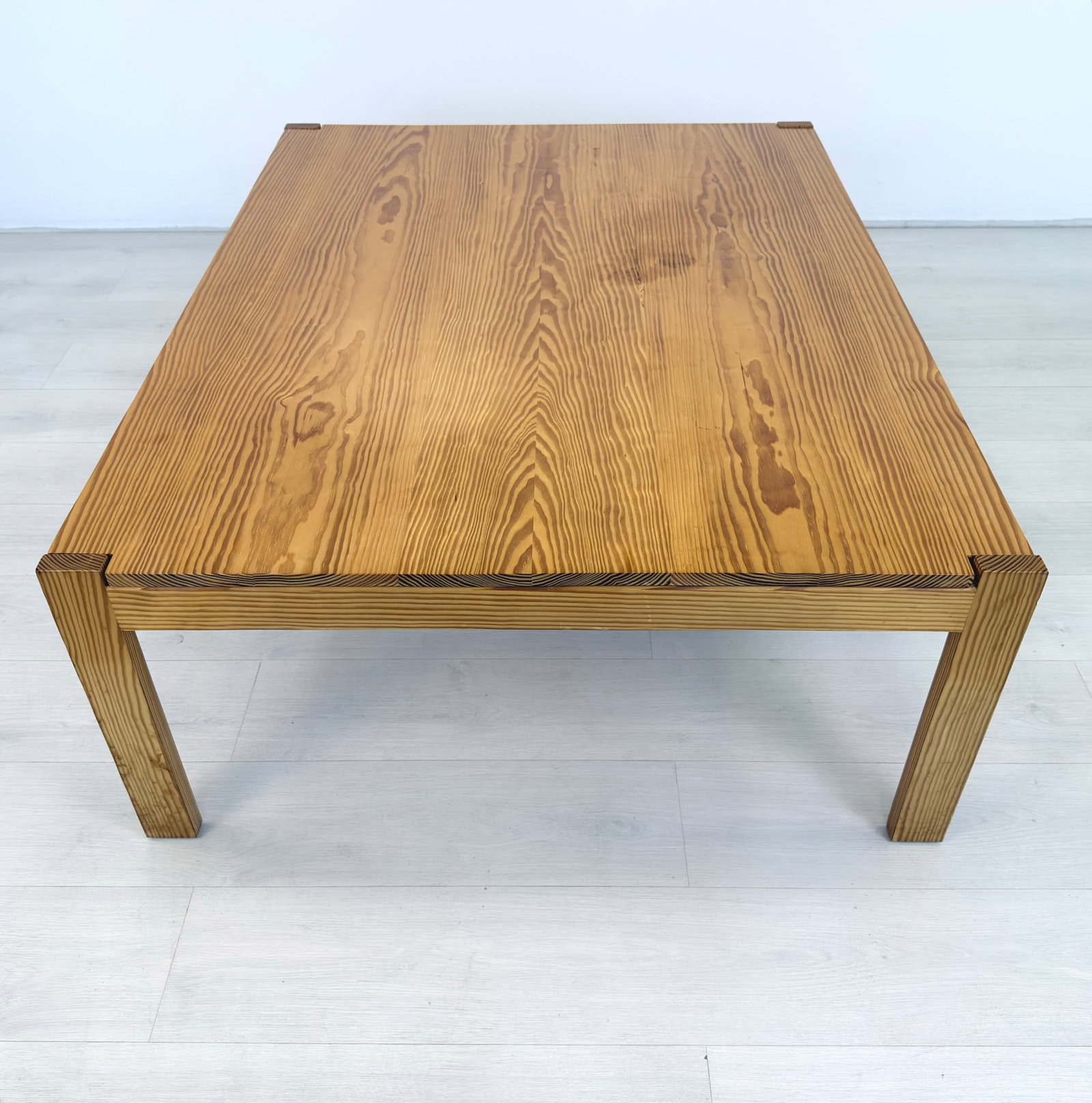 BERNT PETERSEN COFFEE TABLE - 4