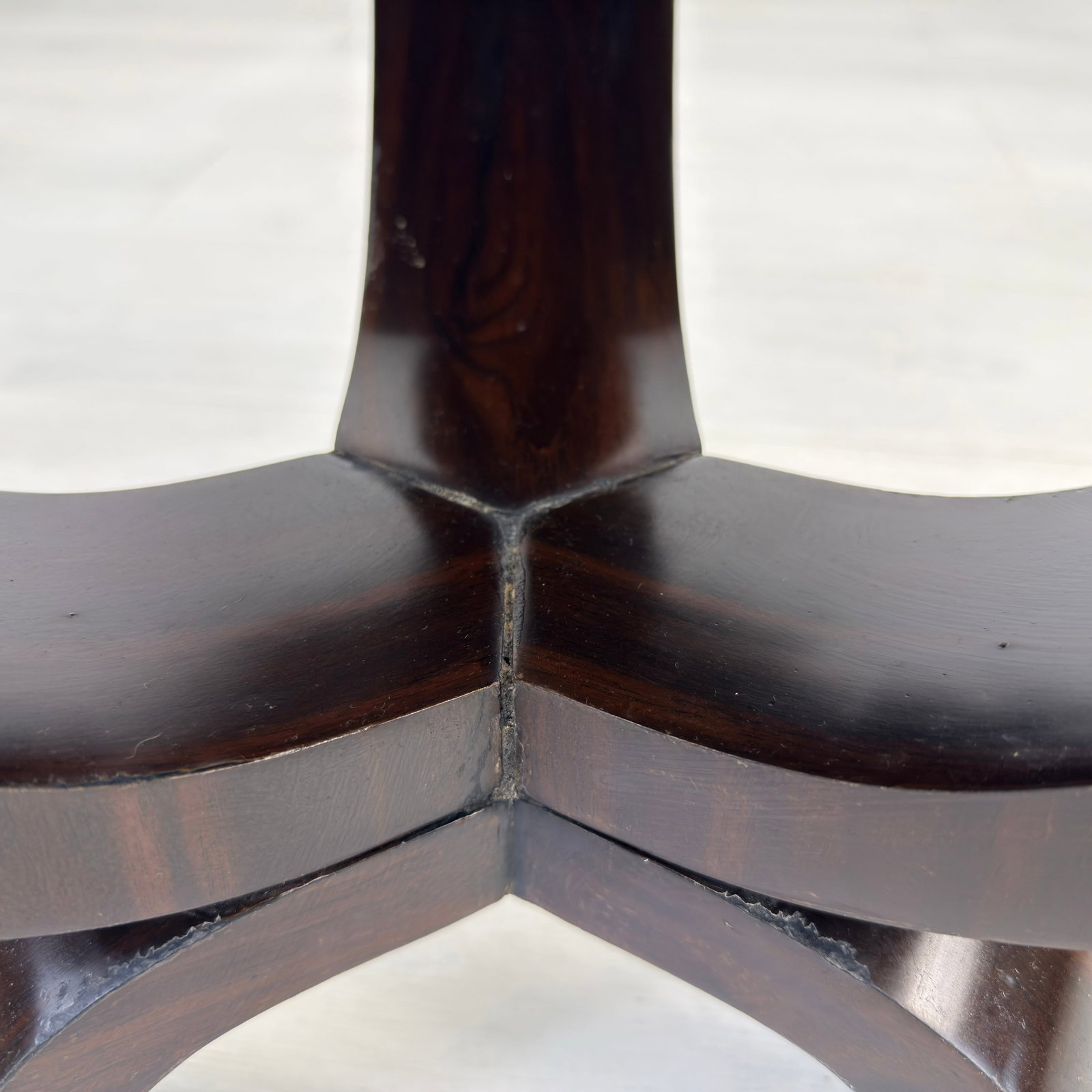 ART DECO SIDE TABLE - 11