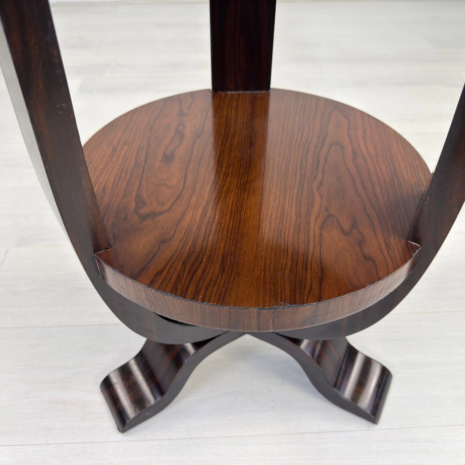 ART DECO SIDE TABLE - 9