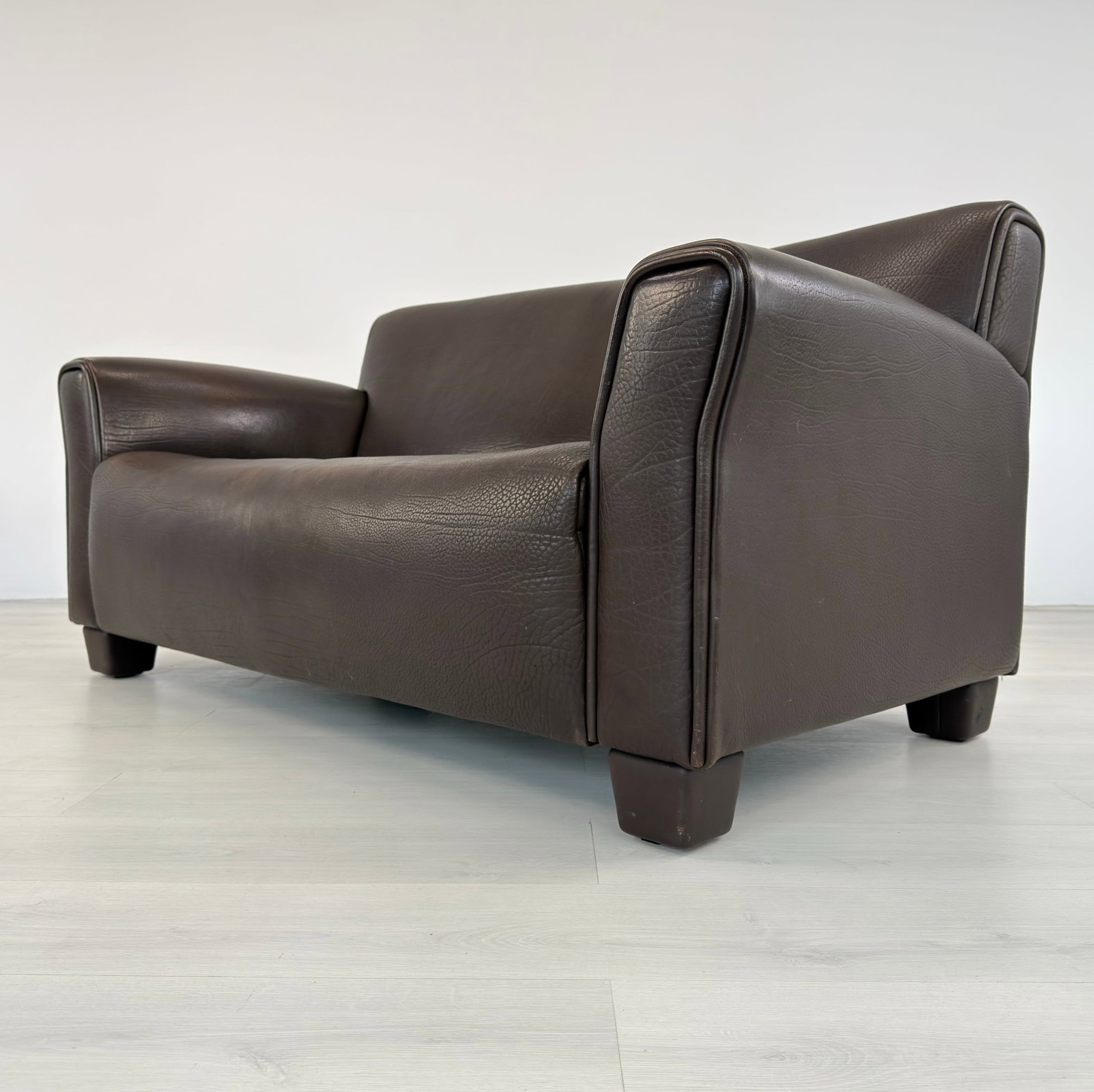 DE SEDE DS-97 LEATHER SOFA - 5